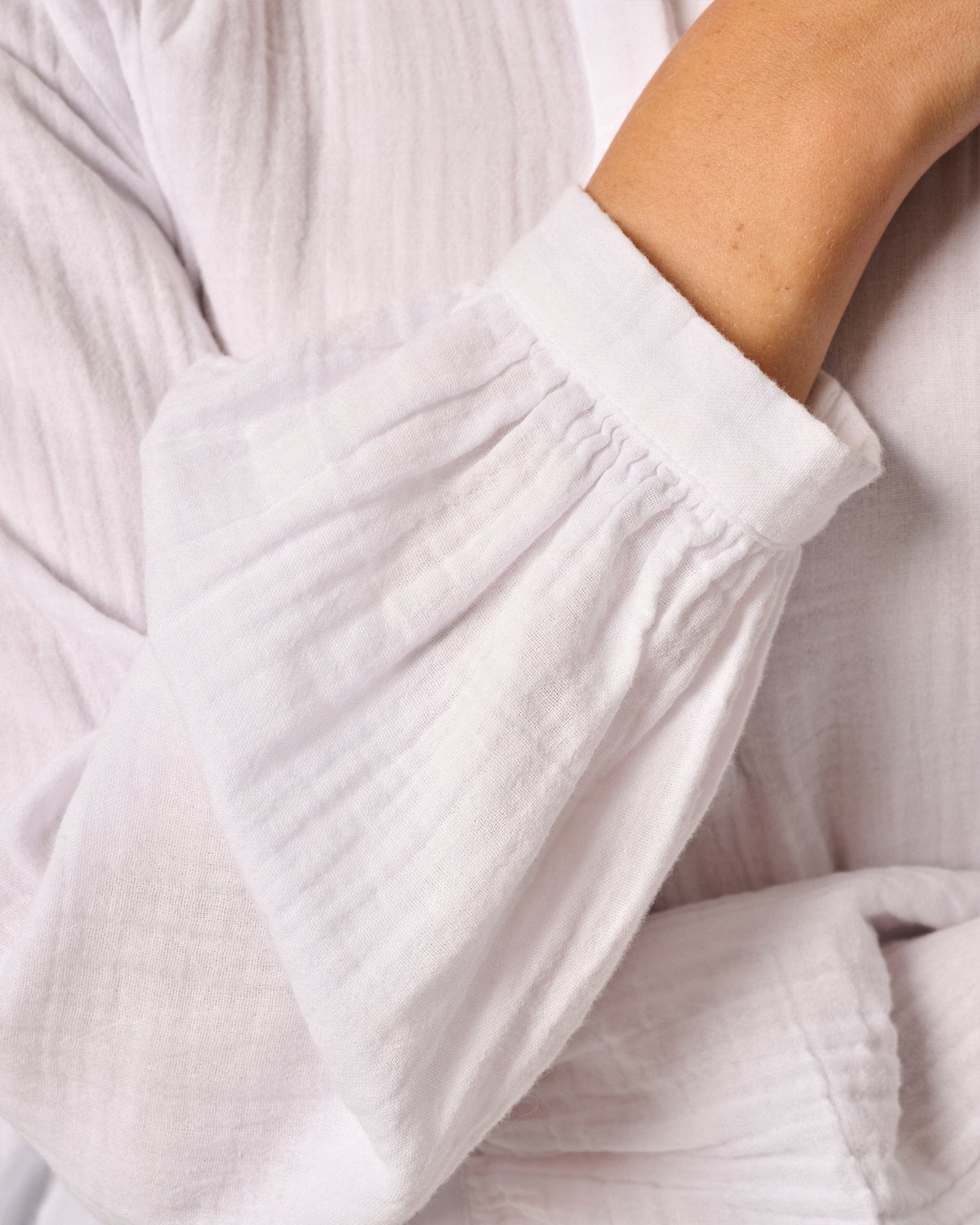 Johnnie-O Alana Cotton Blend Woven Popover