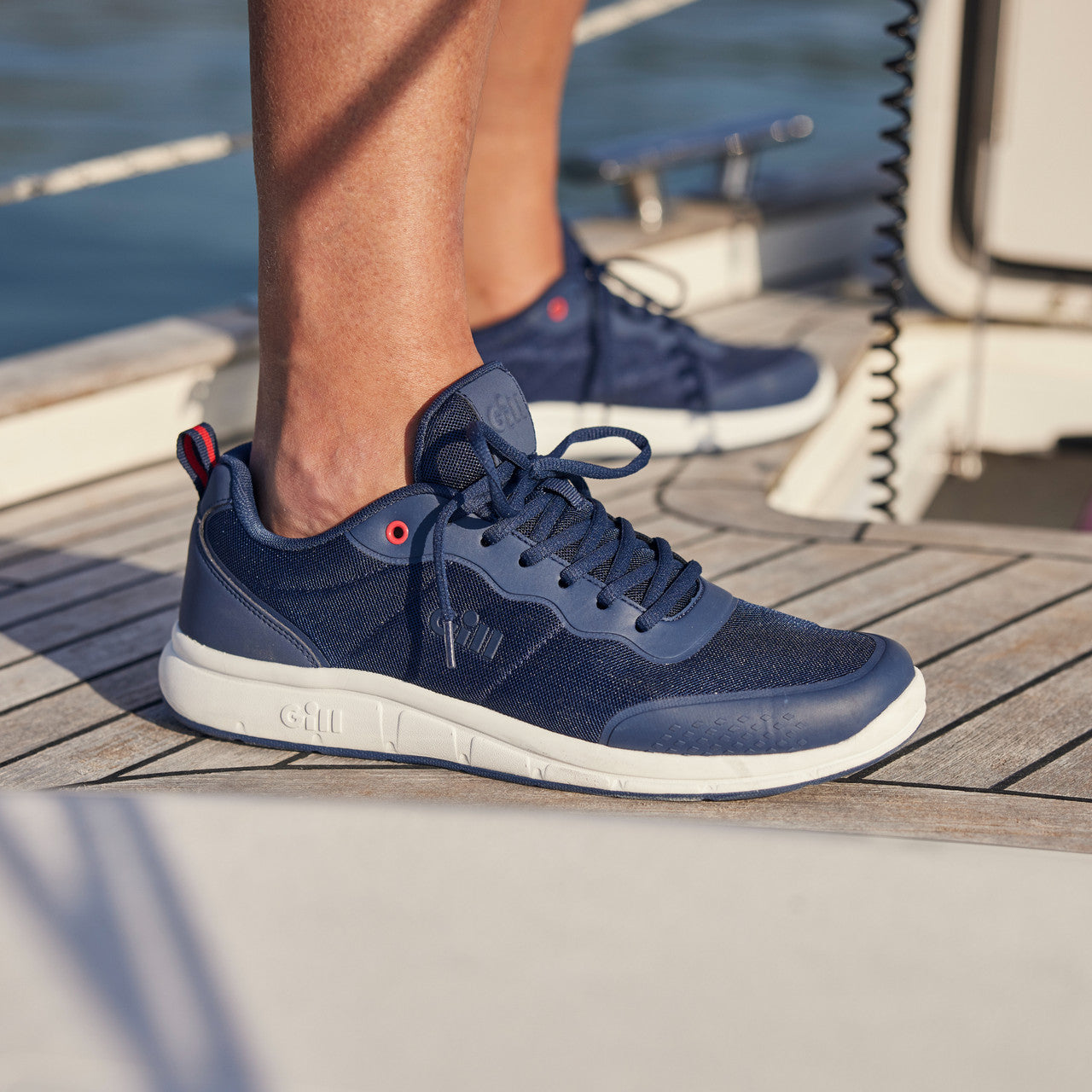 Gill Pursuit Sneaker