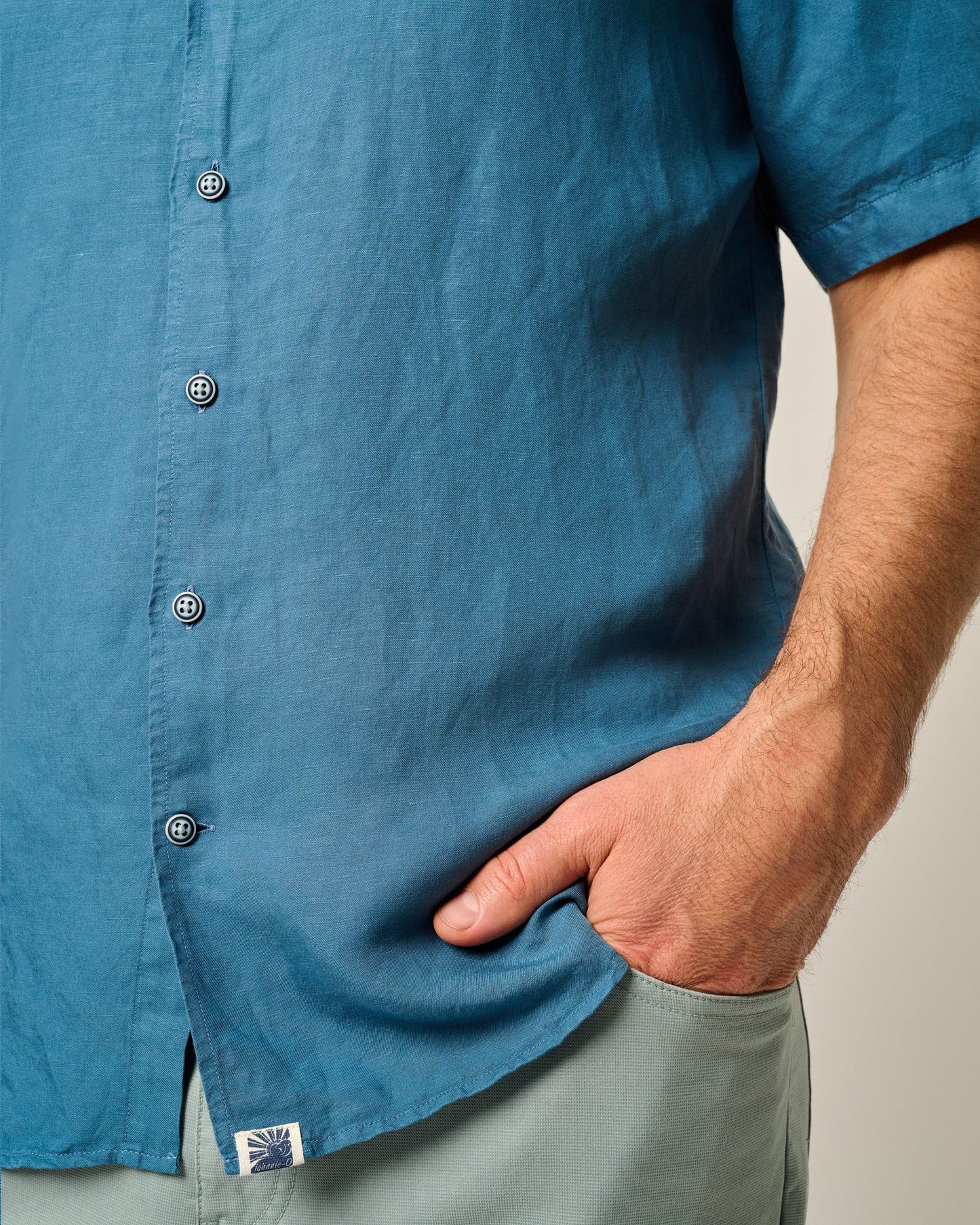 Johnnie-O Short Sleeve Hangin' Out Linen Button Down Shirt - Gianni
