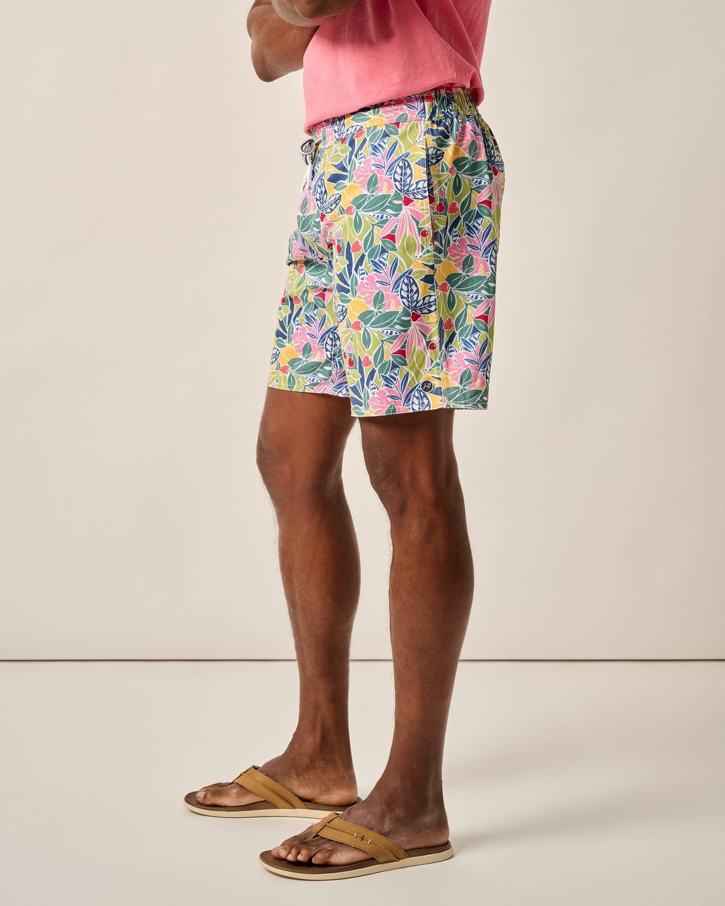 Johnnie-O The Half Elastic 7" Surf Shorts