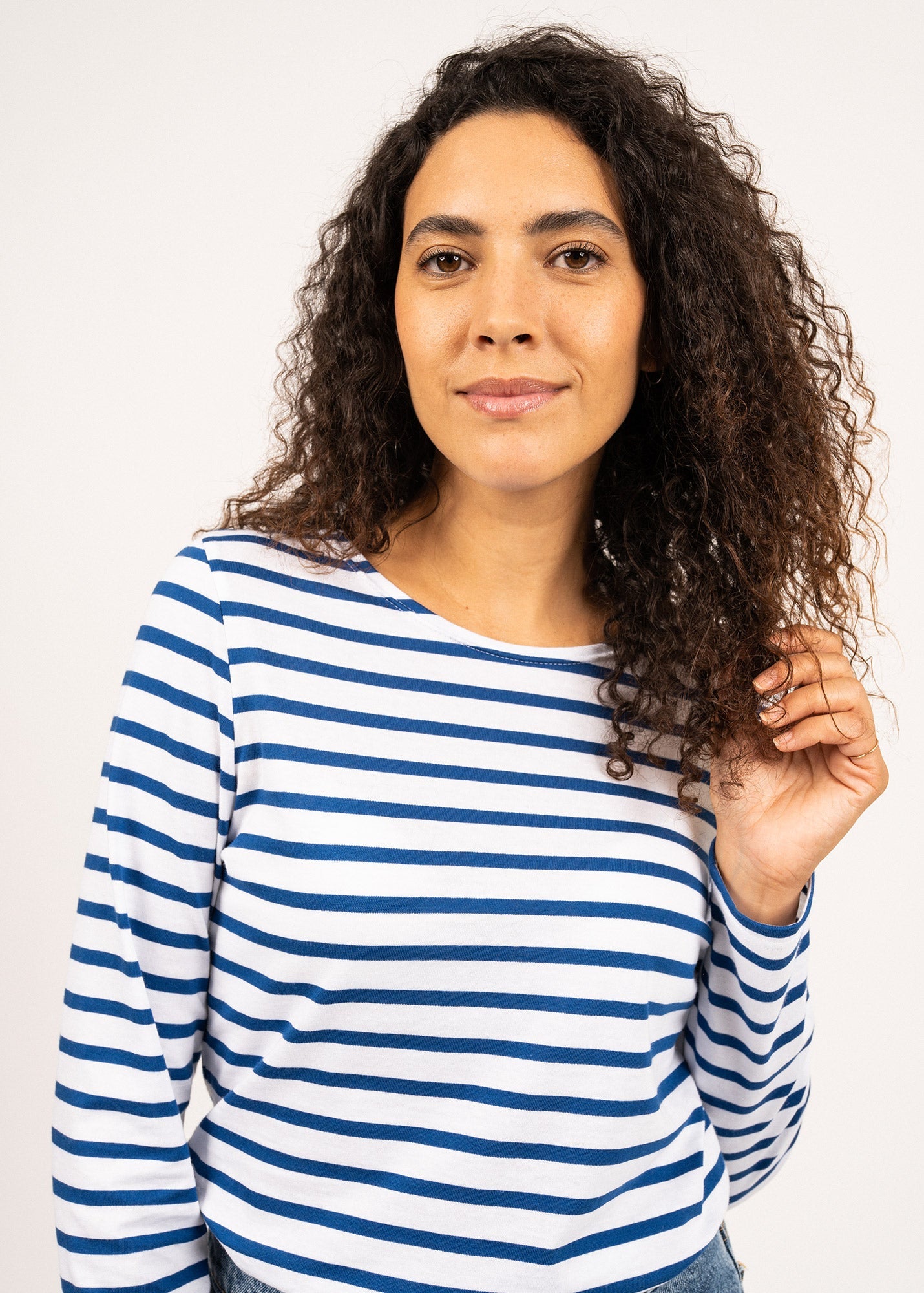 Saint James MINQUIDAME - Breton Striped Shirt with Long Sleeve | Soft Cotton | Women Fit (WHITE / ROYAL BLUE)