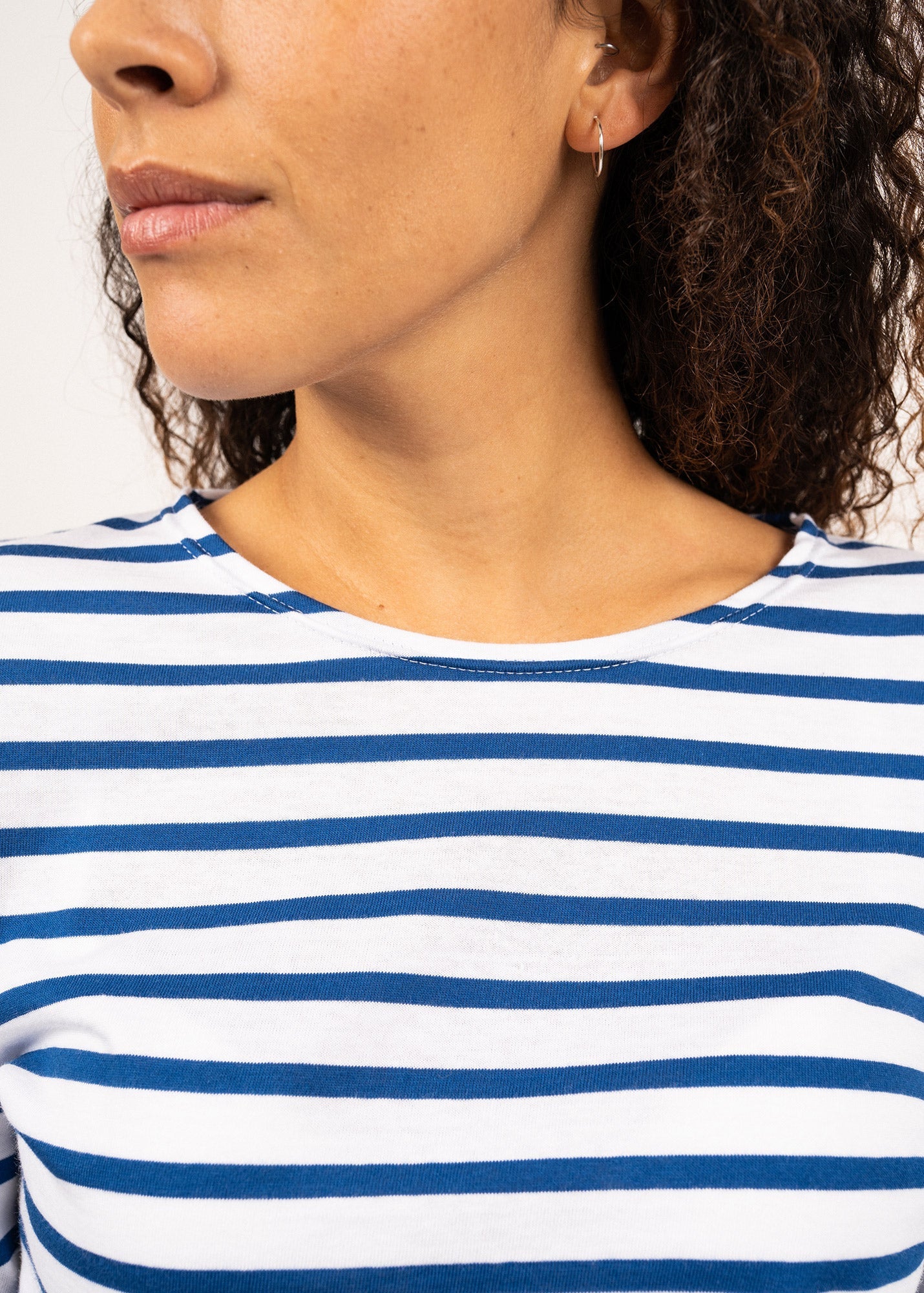 Saint James MINQUIDAME - Breton Striped Shirt with Long Sleeve | Soft Cotton | Women Fit (WHITE / ROYAL BLUE)