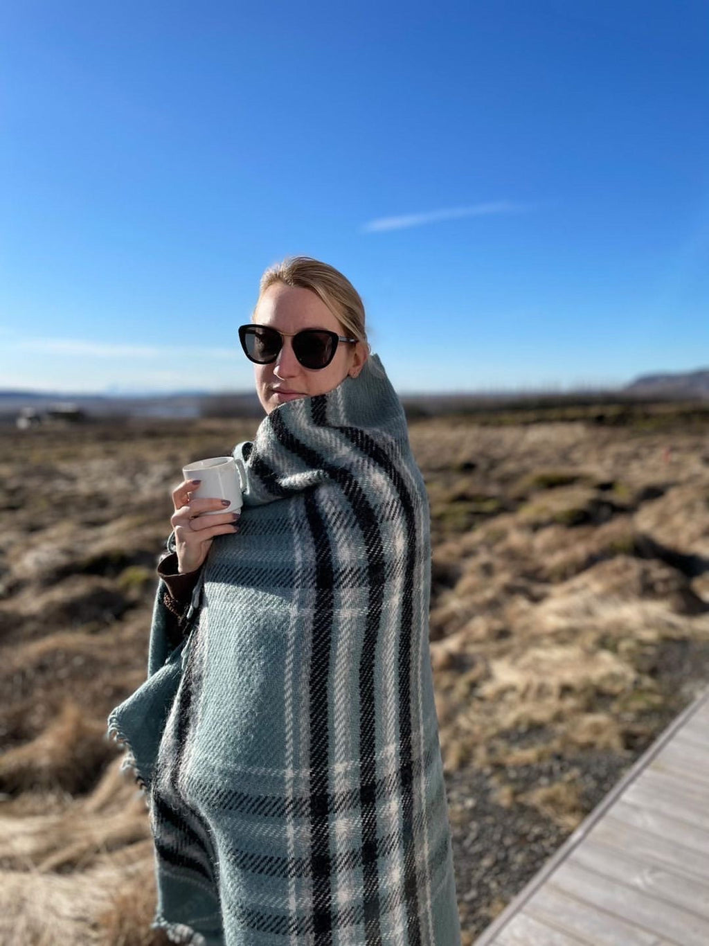 Bisous Sunglasses The Hannah Piano Black Gold