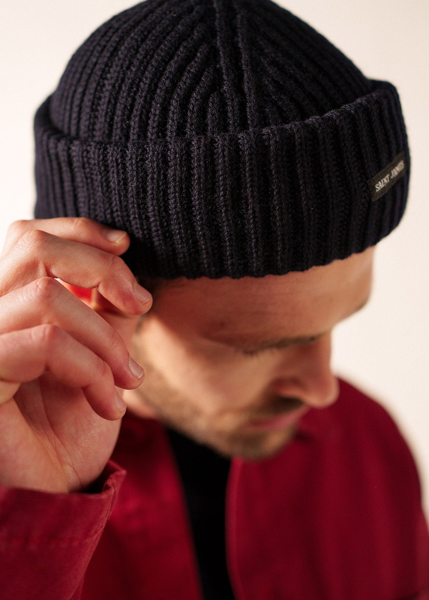 Saint James MIKI MAILLE - Short Ribbed Knit Fisherman Beanie (NAVY)