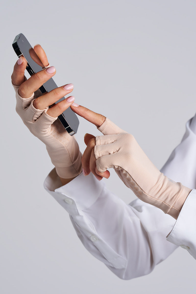 Ouray | Fingerless Gloves | Pale Khaki