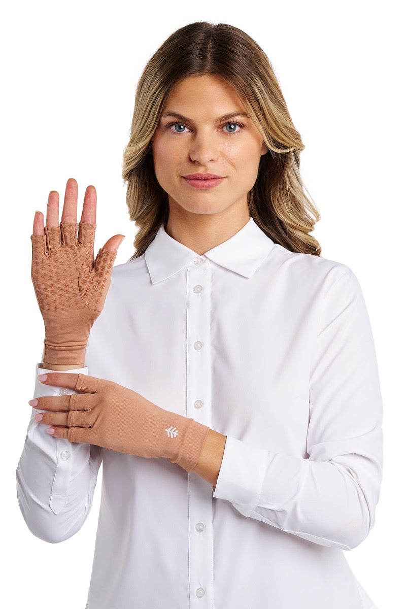 Ouray | Fingerless Gloves | Antique Tea