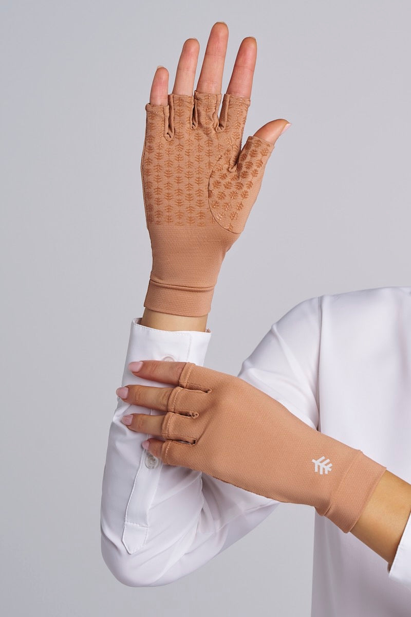 Ouray | Fingerless Gloves | Antique Tea
