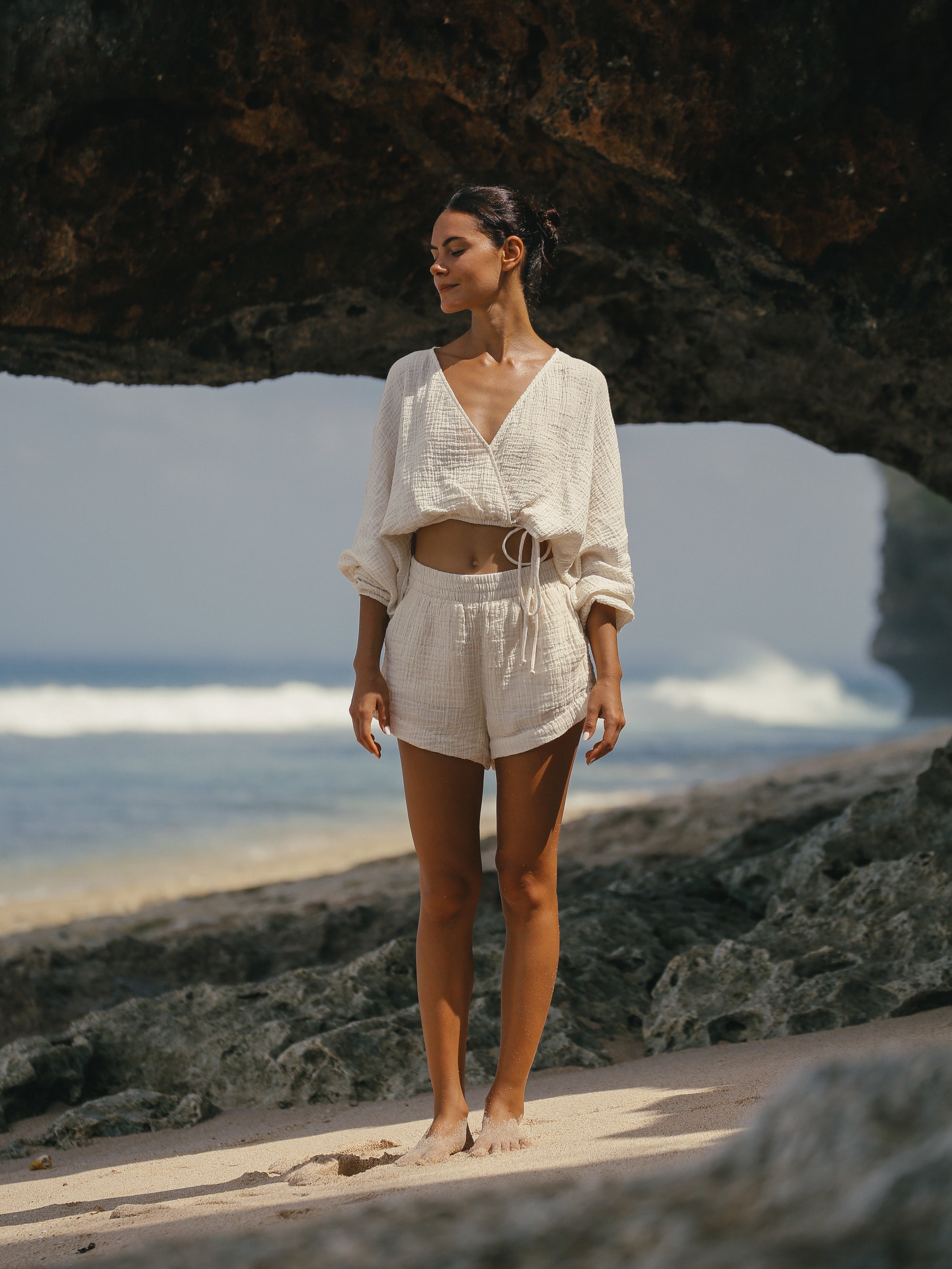 The Handloom Echo Boy Short Gold Stripes