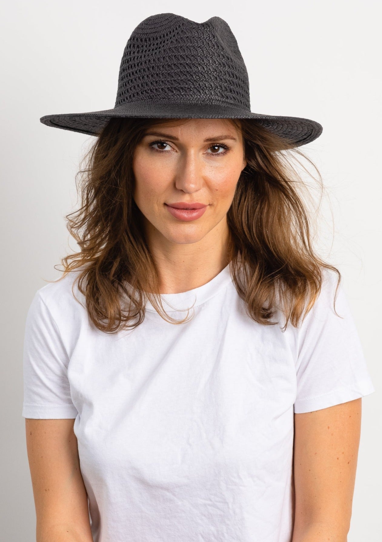 Hat Attack New York Vented Luxe Packable, Black