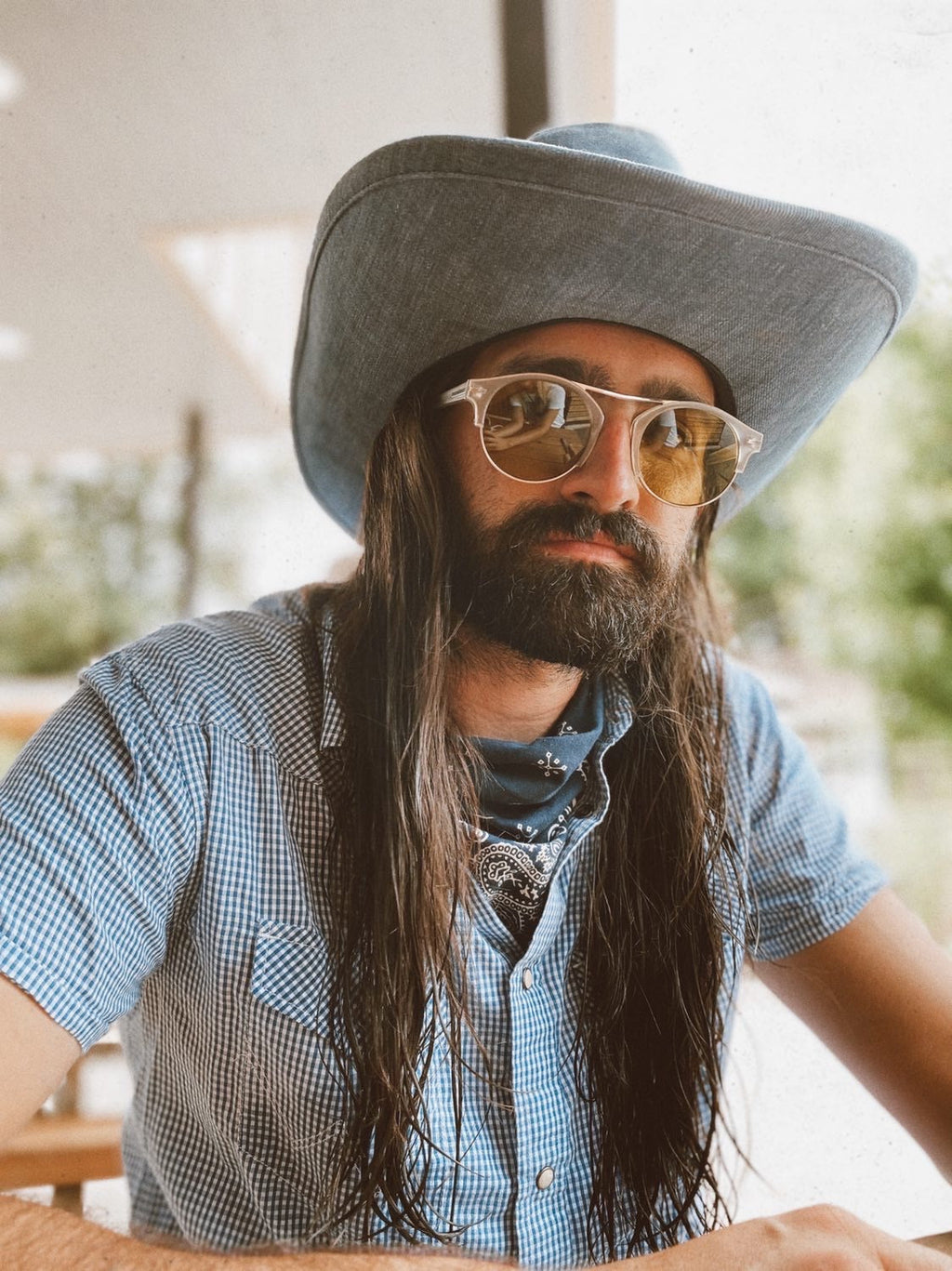 Bisous Sunglasses Rumrunners Frosted Clear Amber