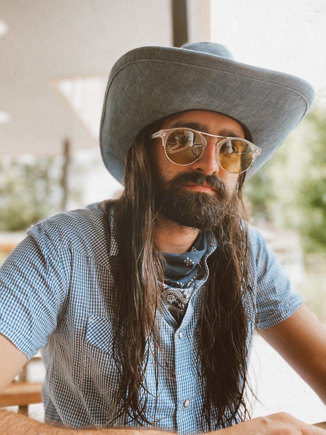 Bisous Sunglasses Rumrunners Frosted Clear Amber