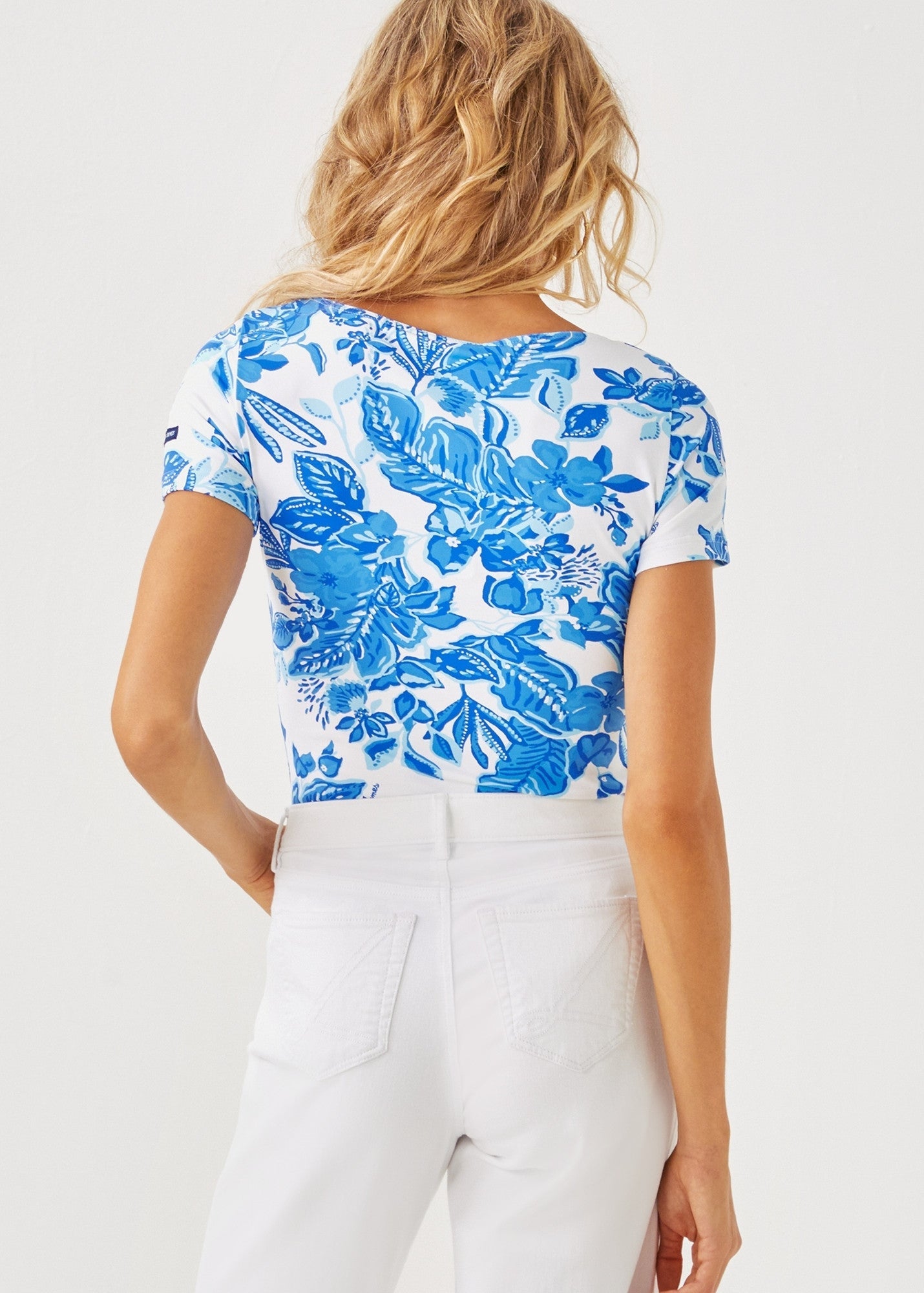 Saint James Lilly Pulitzer x GARDE-COTE - Short-Sleeve Stretch Top with Exclusive Lilly Print (SOLEIL AZUR BLUE)