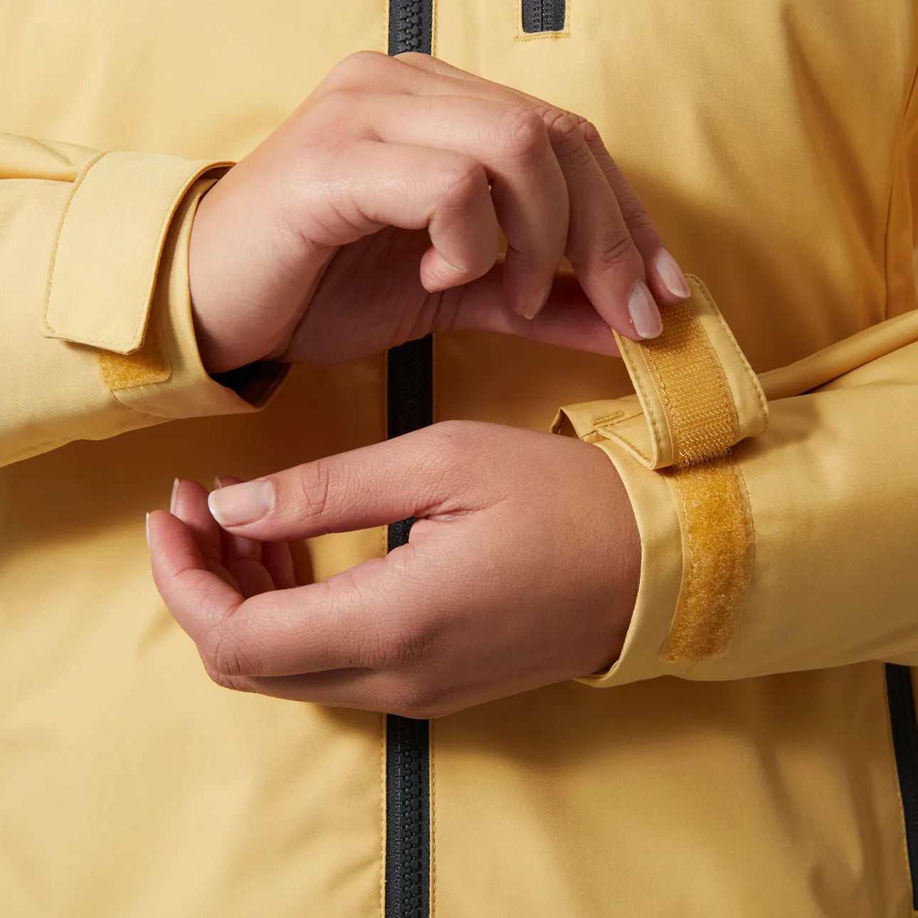 Helly Hansen Women's Crew Hooded Midlayer Jacket 2.0