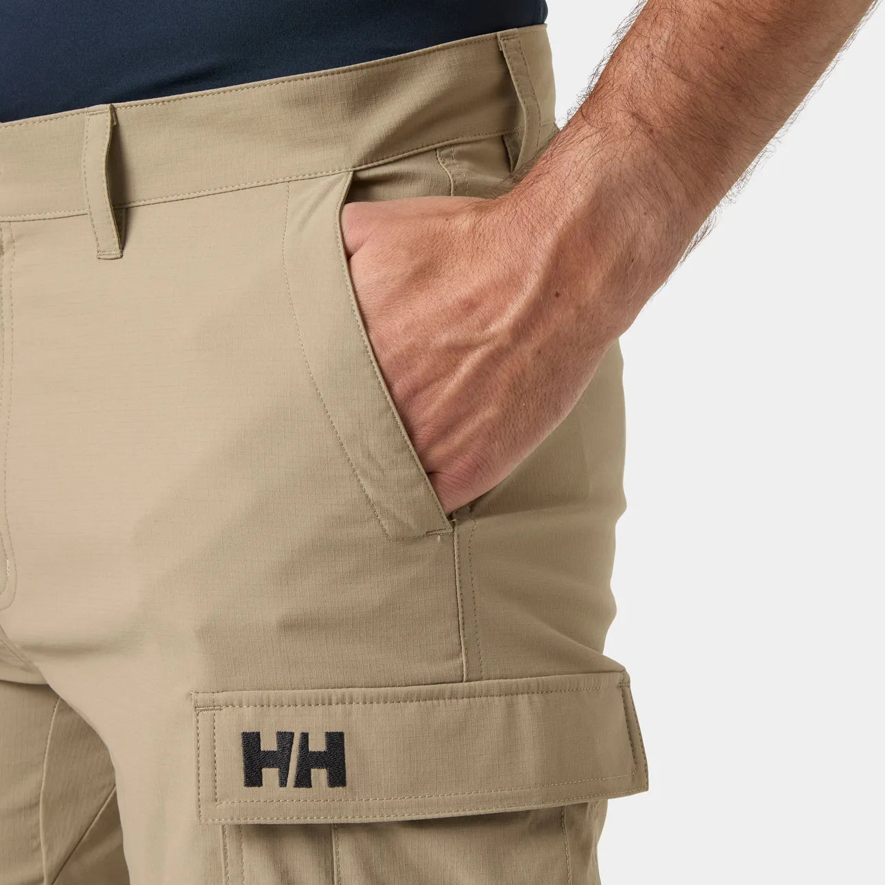 Helly Hansen Men's Quick-Dry Cargo Shorts 11"