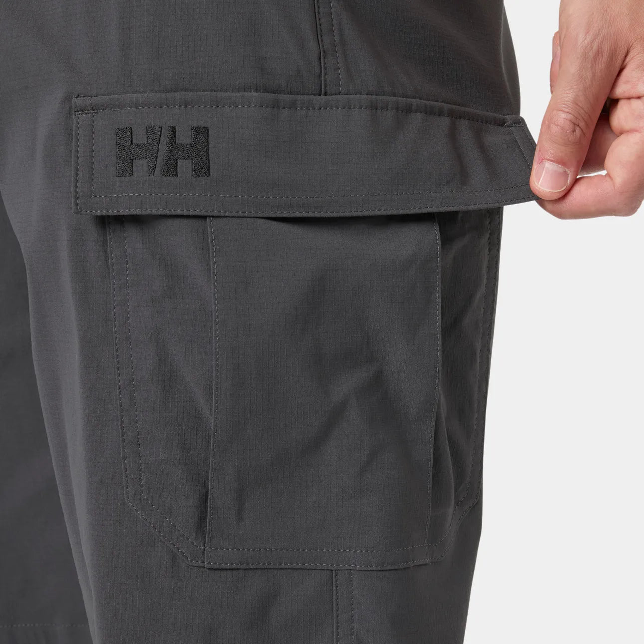 Helly Hansen Men's Quick-Dry Cargo Shorts 11"