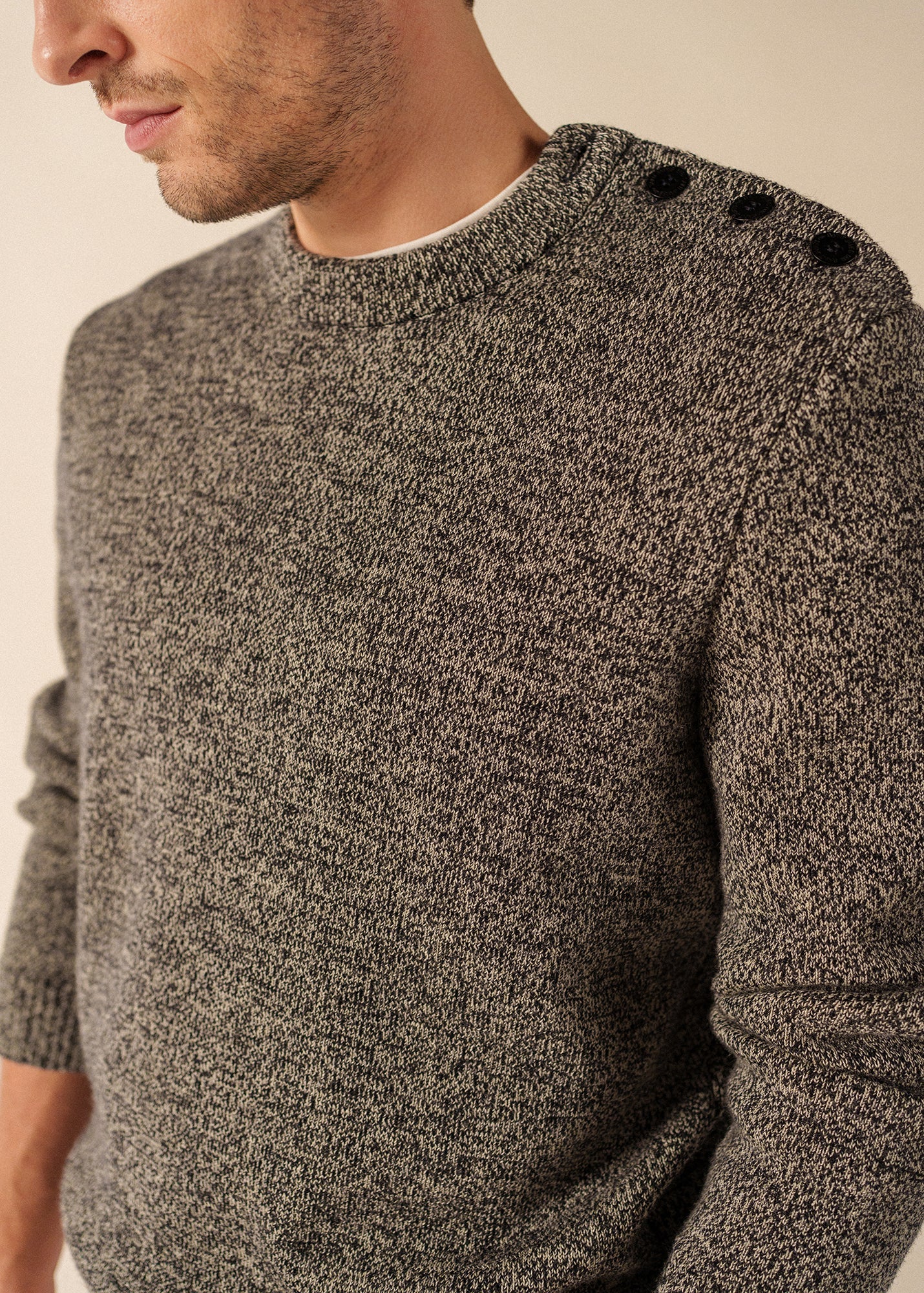 Saint James CANCALE MELANGE - Marled Wool Fisherman Sweater with Button Shoulder | Loose Fit (NAVY / ECRU)