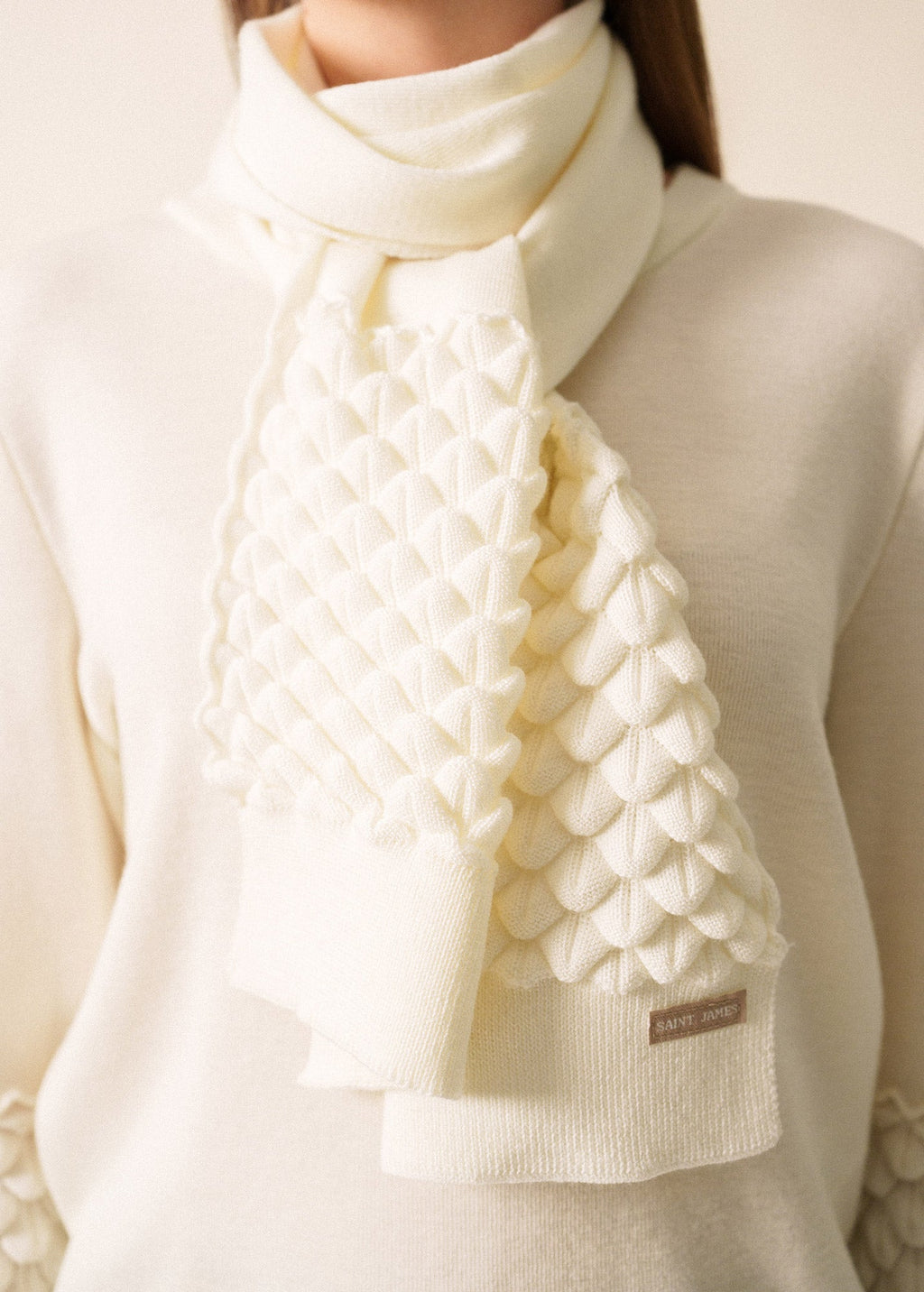 Saint James CLUSES SCARF - Sculpted Knit Wool Scarf | 100% Wool (WHITE)