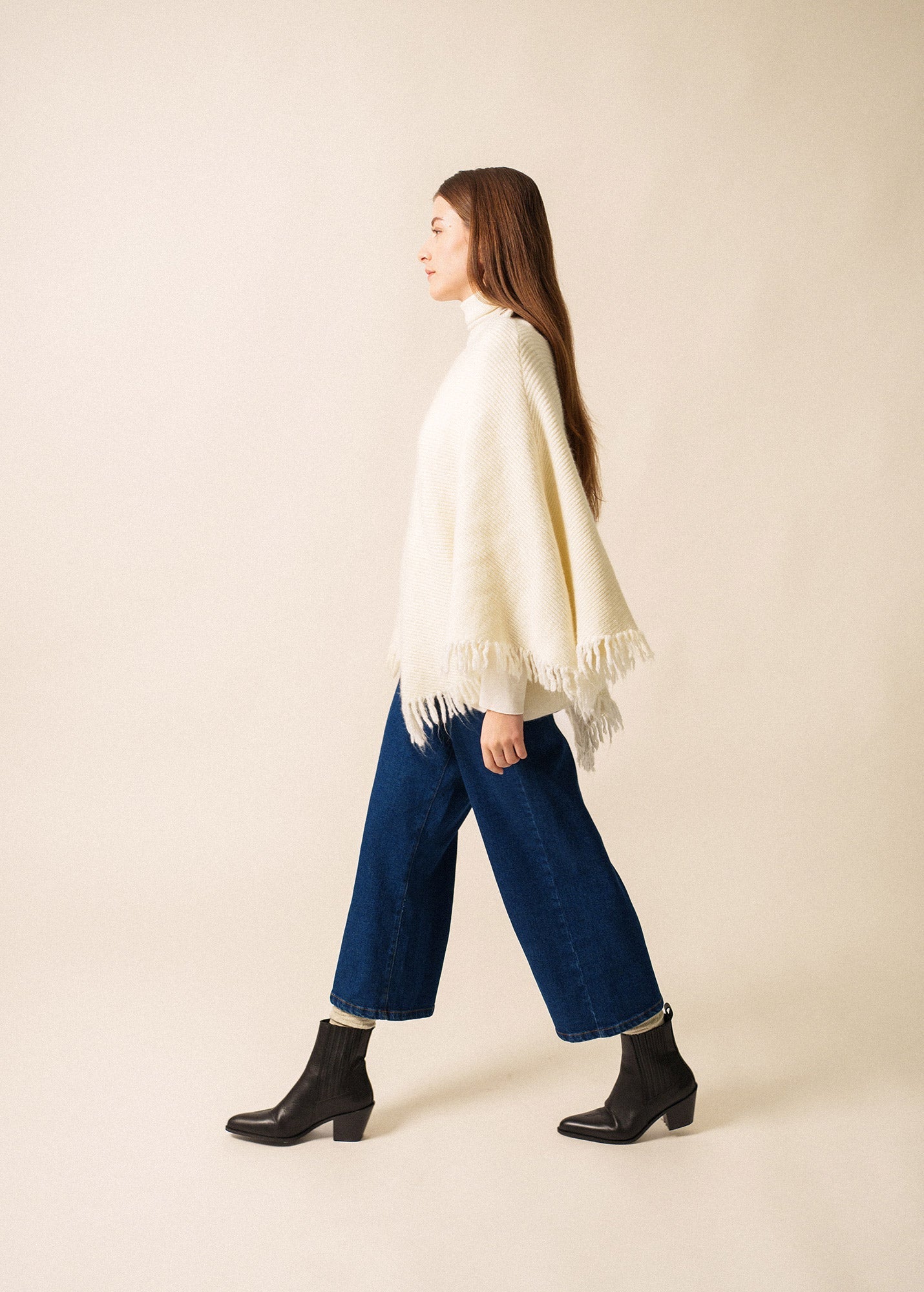 Saint James GO OUEST PONCHO - Fringed Knit Poncho | Soft Mohair-Alpaca Blend (WINTER WHITE)