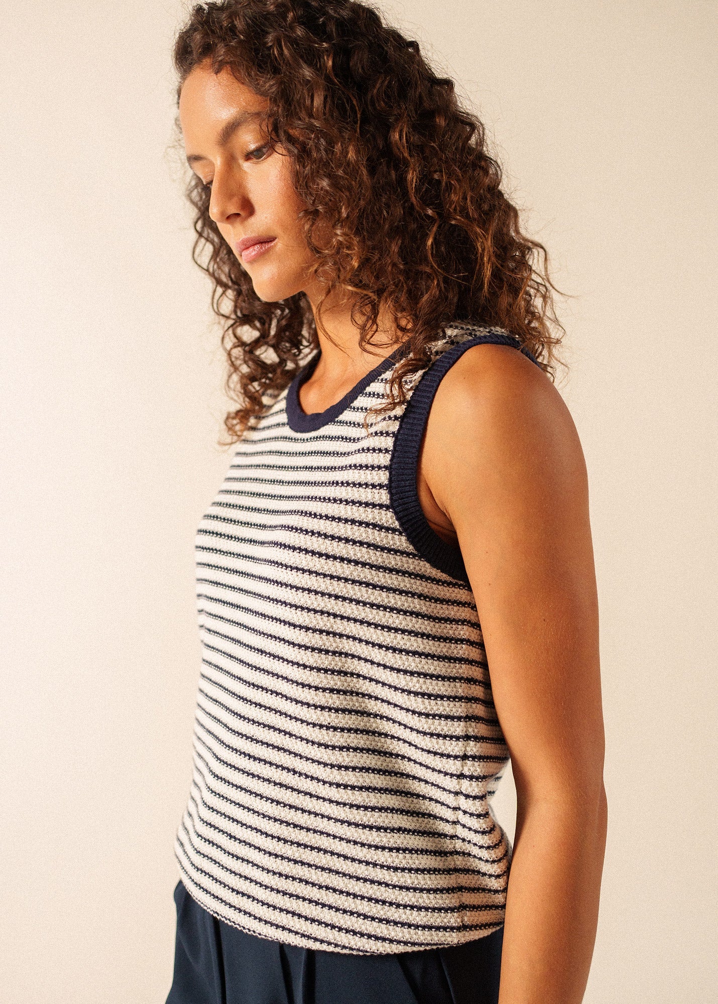 Massane Knit Tank Top (IVORY / NAVY)