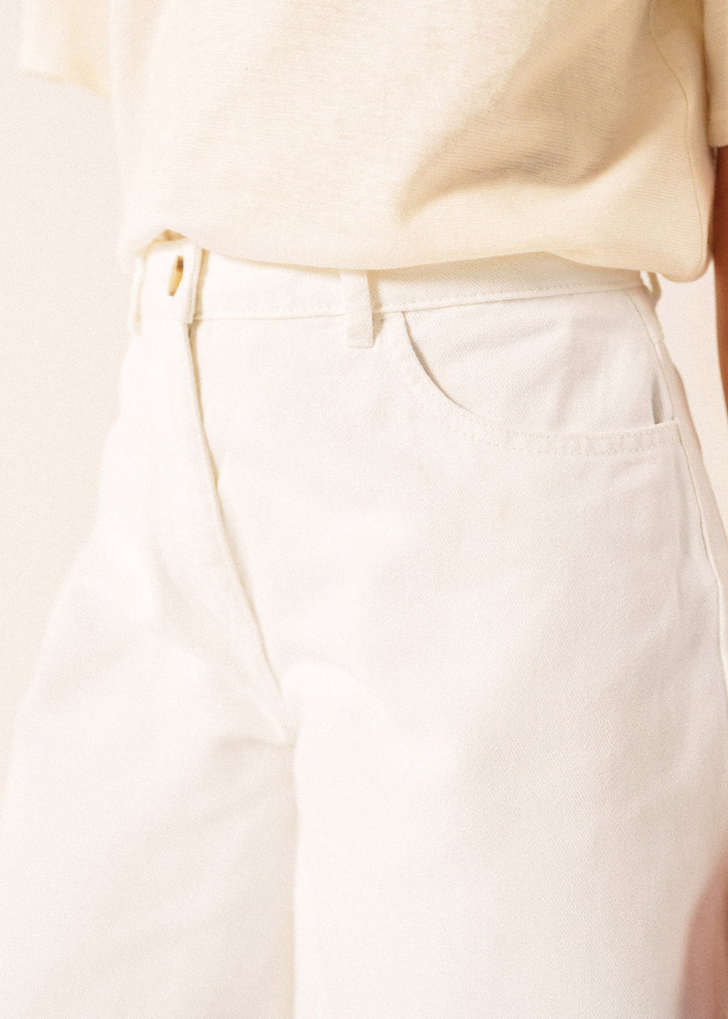 Saint James MANON Denim Wide-Leg Bermuda Shorts (IVORY)