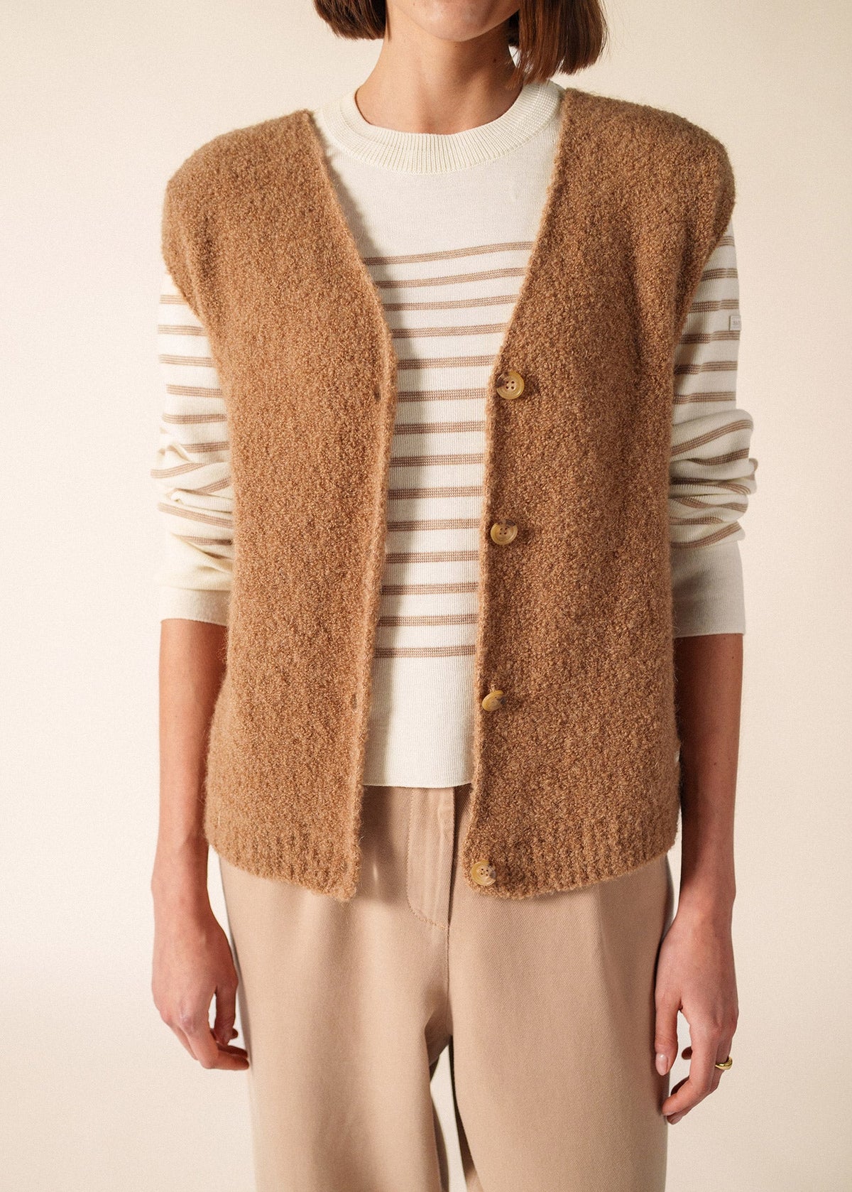 Saint James CADEAC Alpaca Sweater Vest (DARK BEIGE)