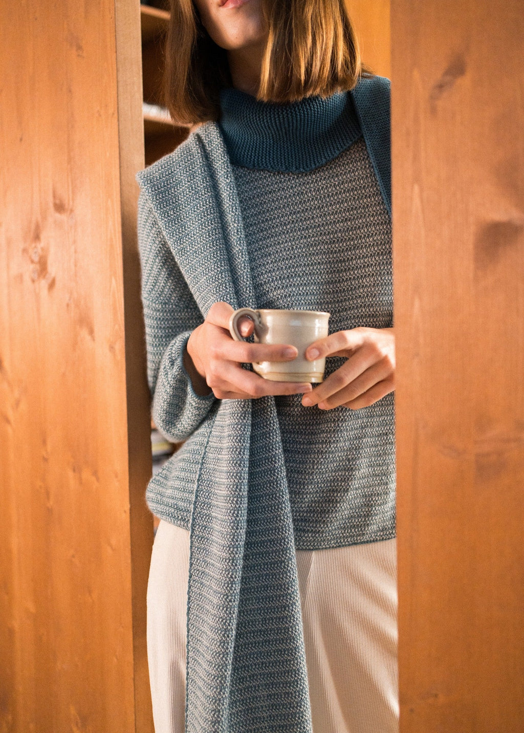 Saint James Ascain Scarf, Coastal Blue / Winter White