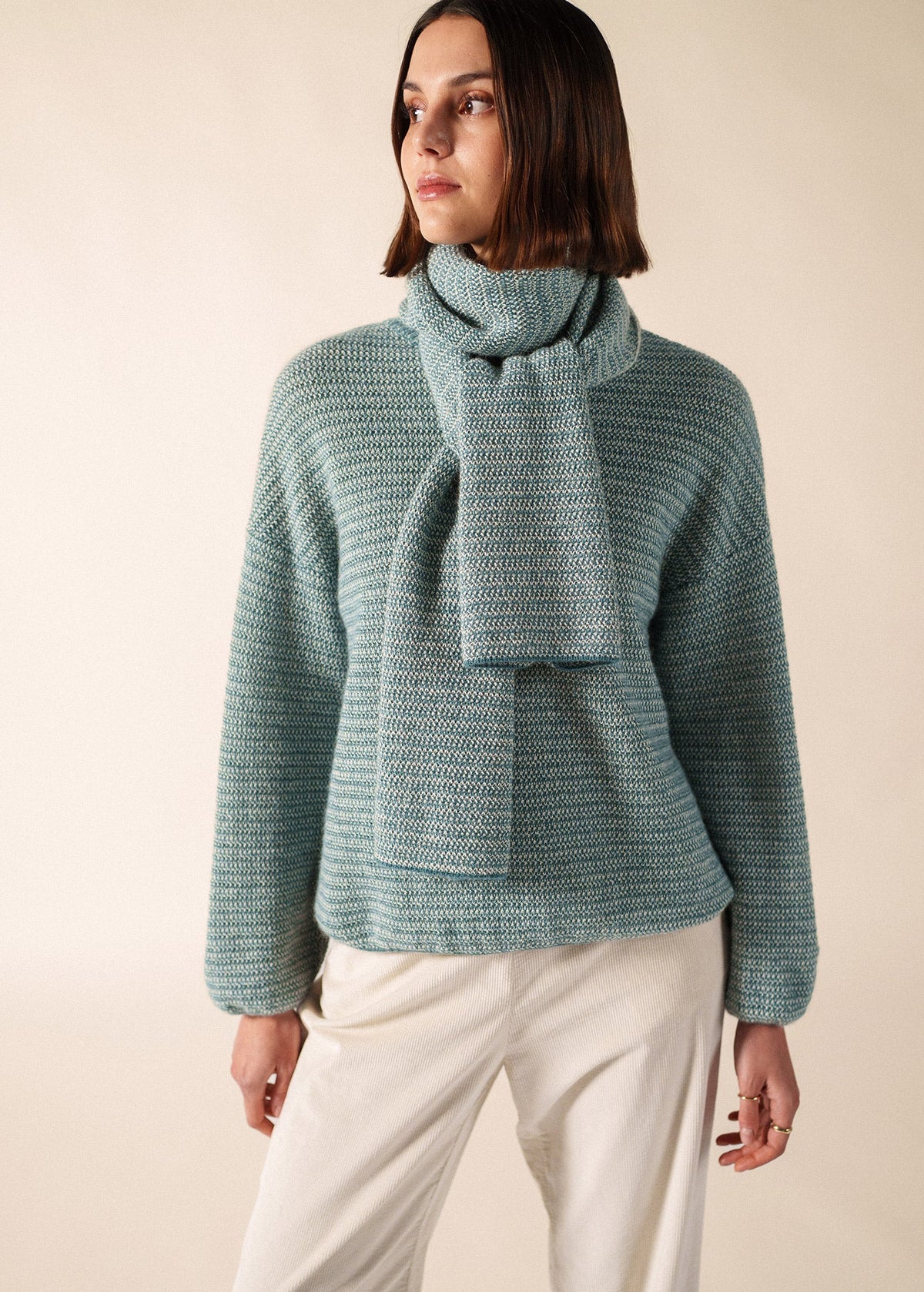 Saint James Ascain Scarf, Coastal Blue / Winter White