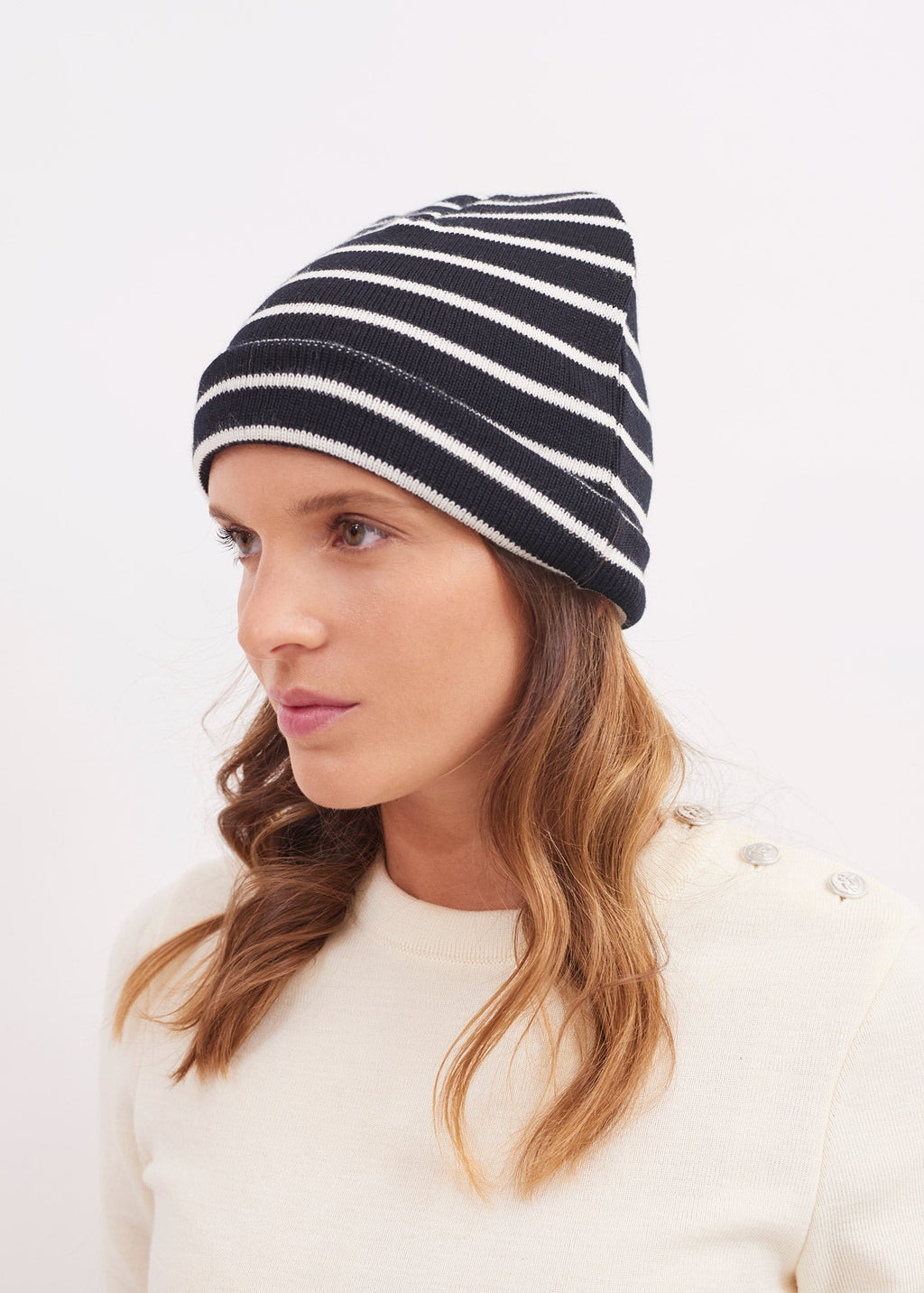 Saint James CARTIER - Nautical Striped Wool Blend Beanie (NAVY / IVORY)