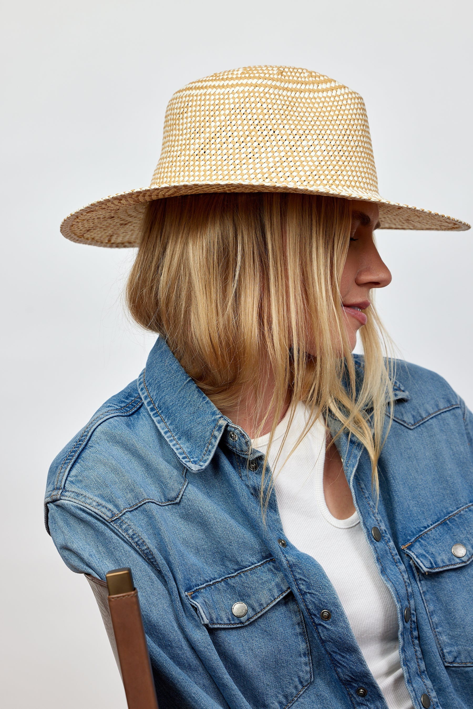 Hat Attack New York Wren Novelty Packable, Bleach/Toast