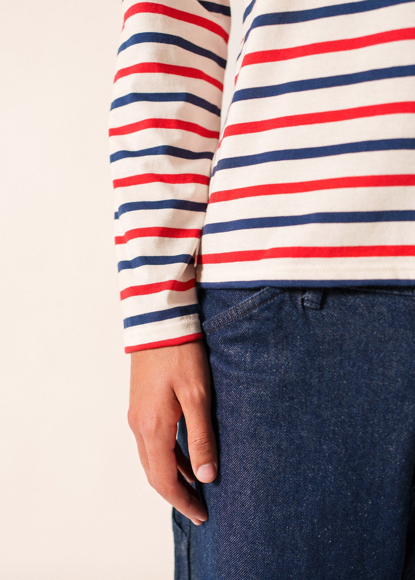 Saint James MINQUIERS MODERN - Tri-color Striped Shirt | Lightweight Cotton | Unisex Fit (ECRU / NAVY / RED)