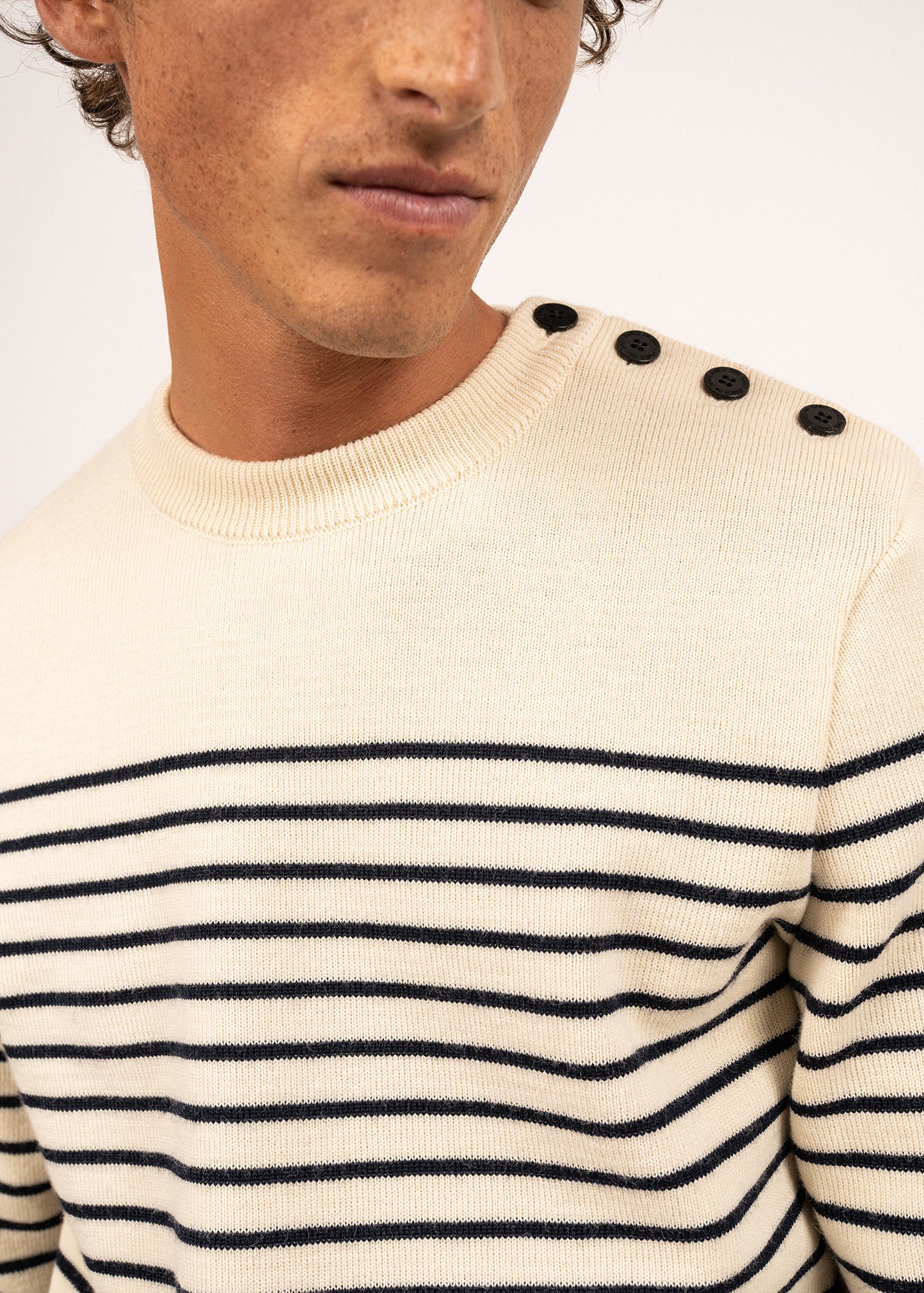 Saint James BINIC - Authentic Striped Fisherman Sweater With Shoulder Buttons in Wool | Loose Fit (ECRU / NAVY)