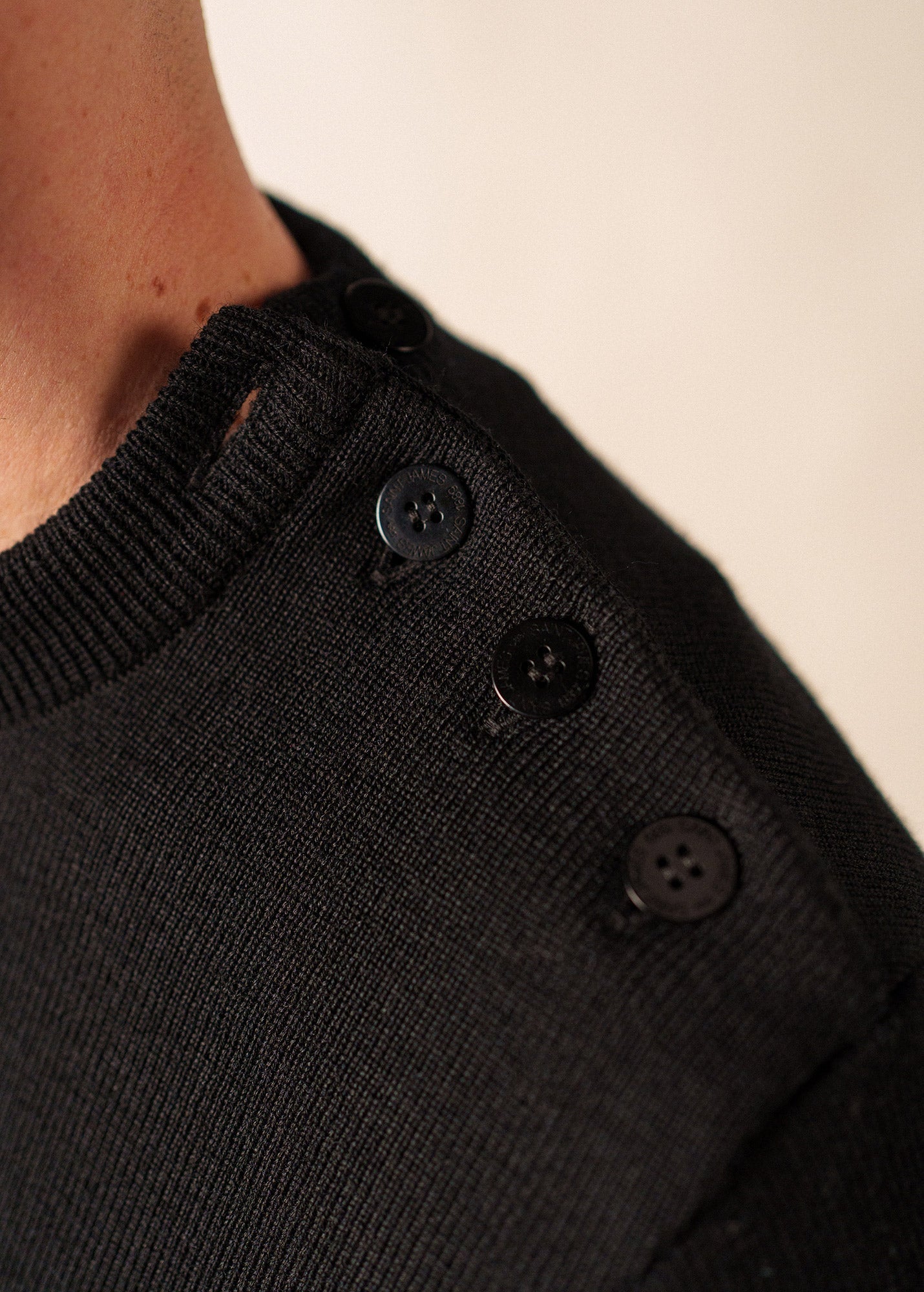 Saint James CANCALE - Wool Fisherman Sweater with Button Shoulder | Loose Fit (BLACK)