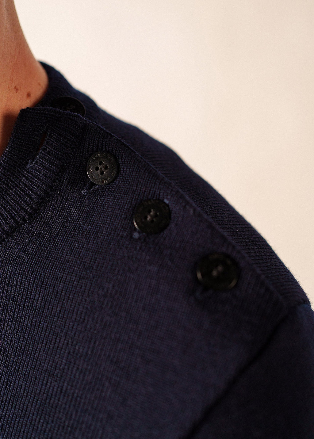 Saint James CANCALE - Wool Fisherman Sweater with Button Shoulder | Loose Fit (DARK BLUE)