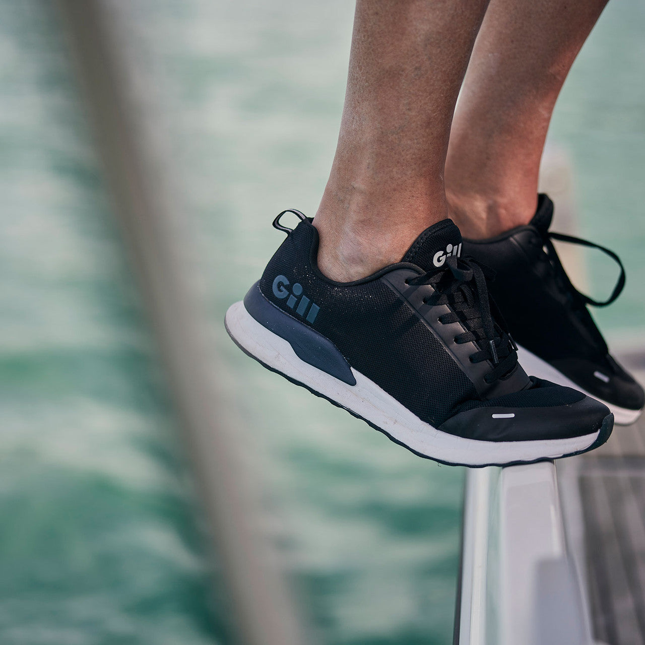 Gill Savona Sneaker
