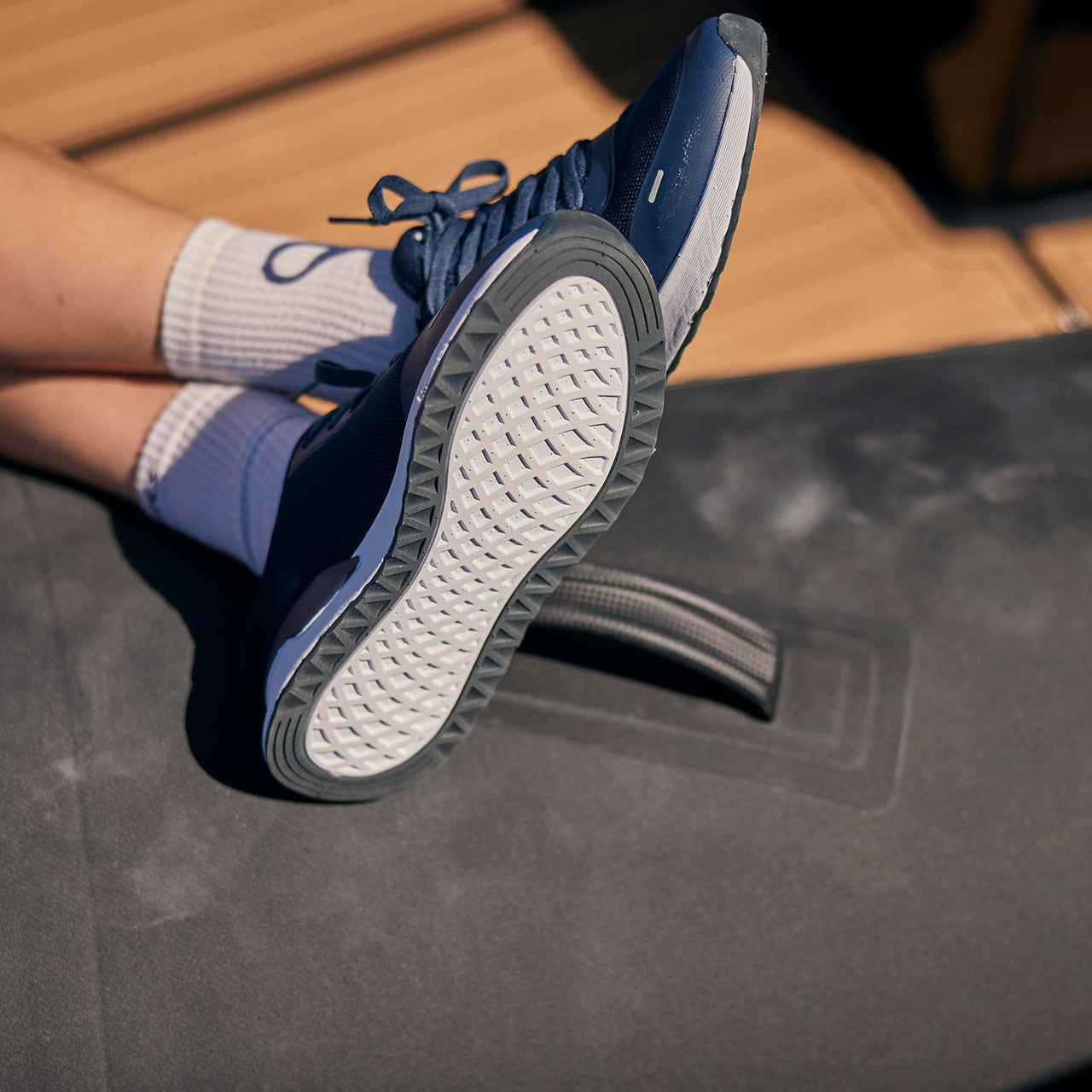 Gill Savona Sneaker