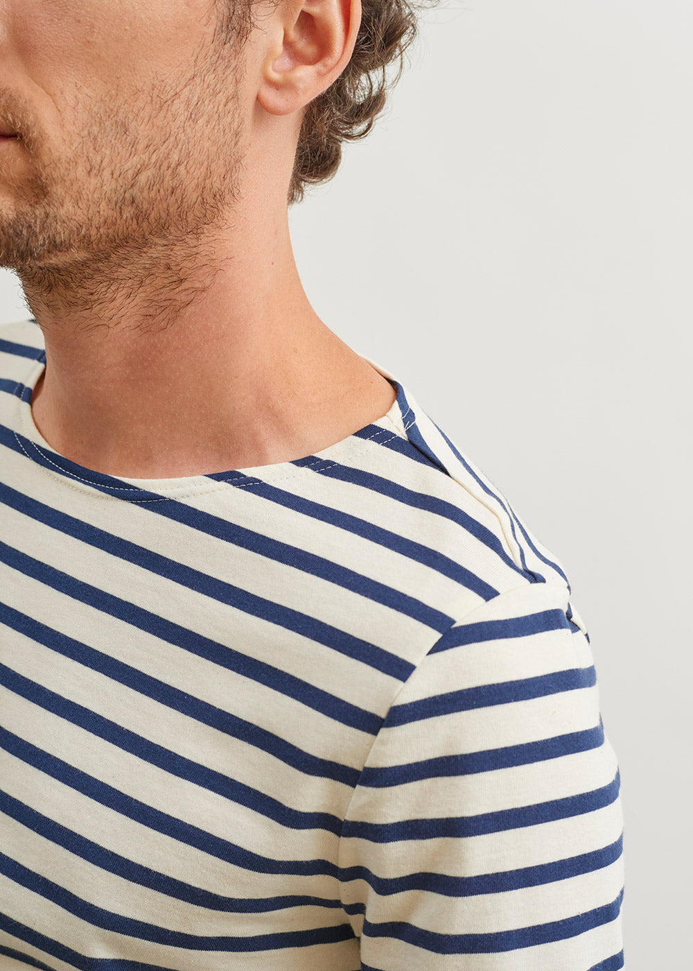 Saint James MINQUIERS MODERN - Authentic Breton Stripe Shirt | Soft Cotton | Men Fit (ECRU / NAVY)