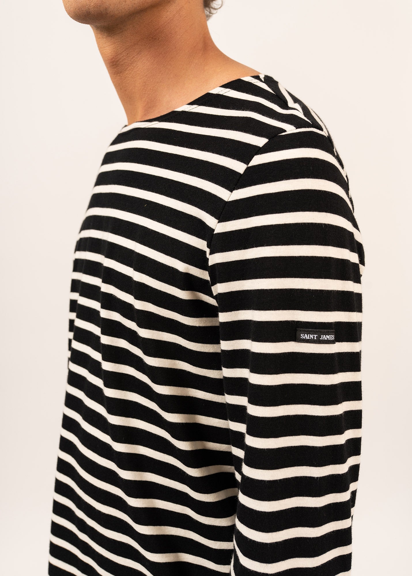 Saint James MINQUIERS MODERN - Authentic Breton Stripe Shirt | Soft Cotton | Men Fit (BLACK / ECRU)