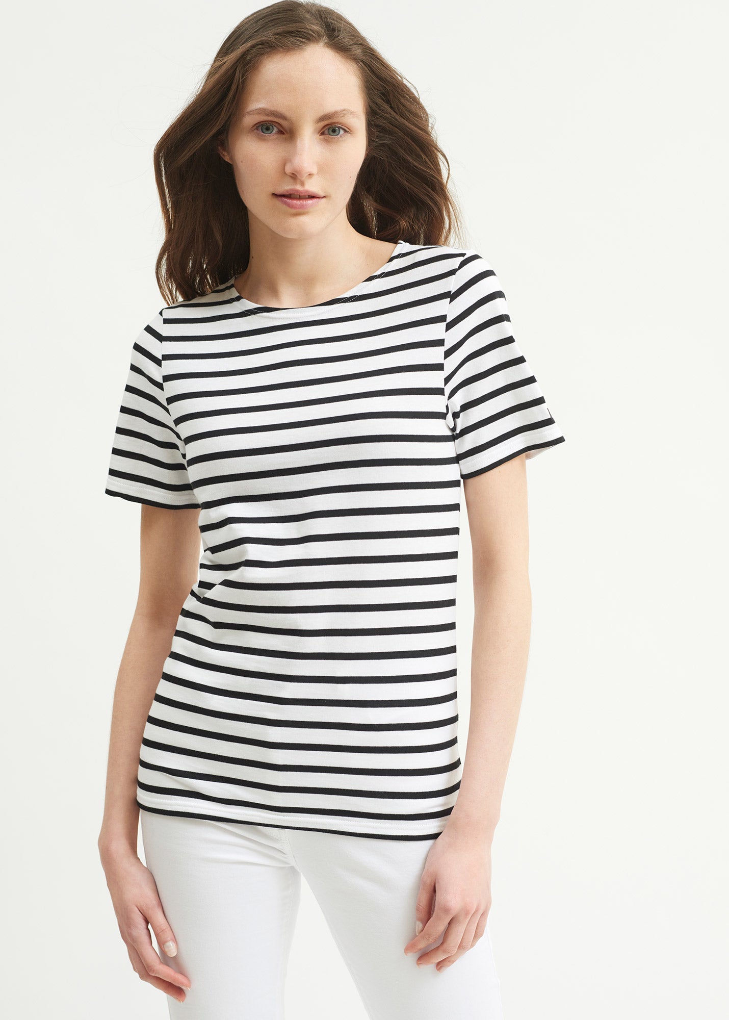 Saint James LEVANT MODERN - Breton Stripe Short Sleeve Shirt | Soft Cotton | Unisex Fit (WHITE / BLACK)