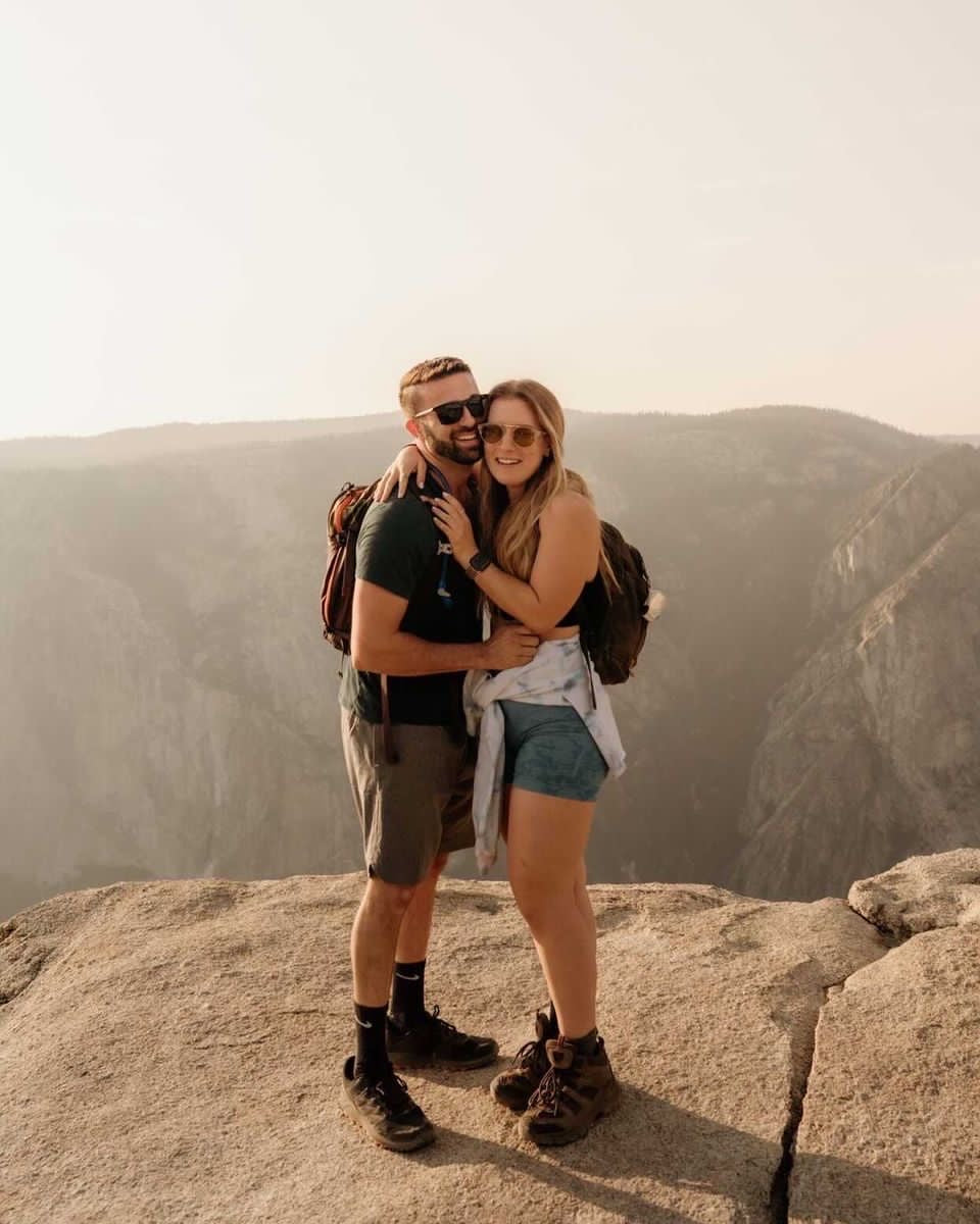 Bisous Sunglasses Rumrunners Frosted Clear Amber