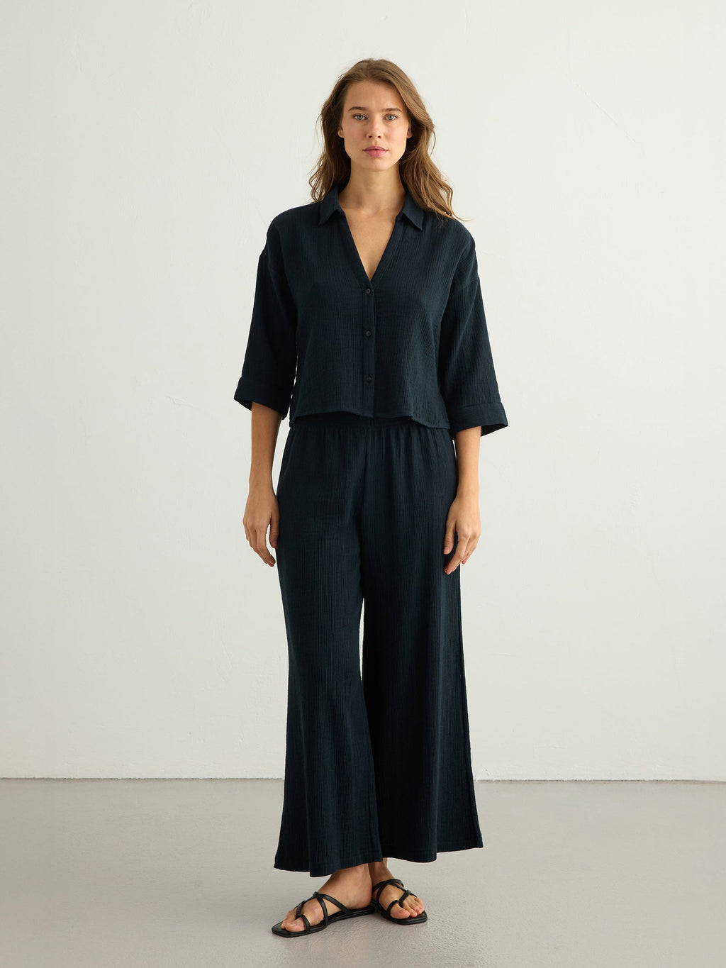 Aura Palazzo Pants - Black