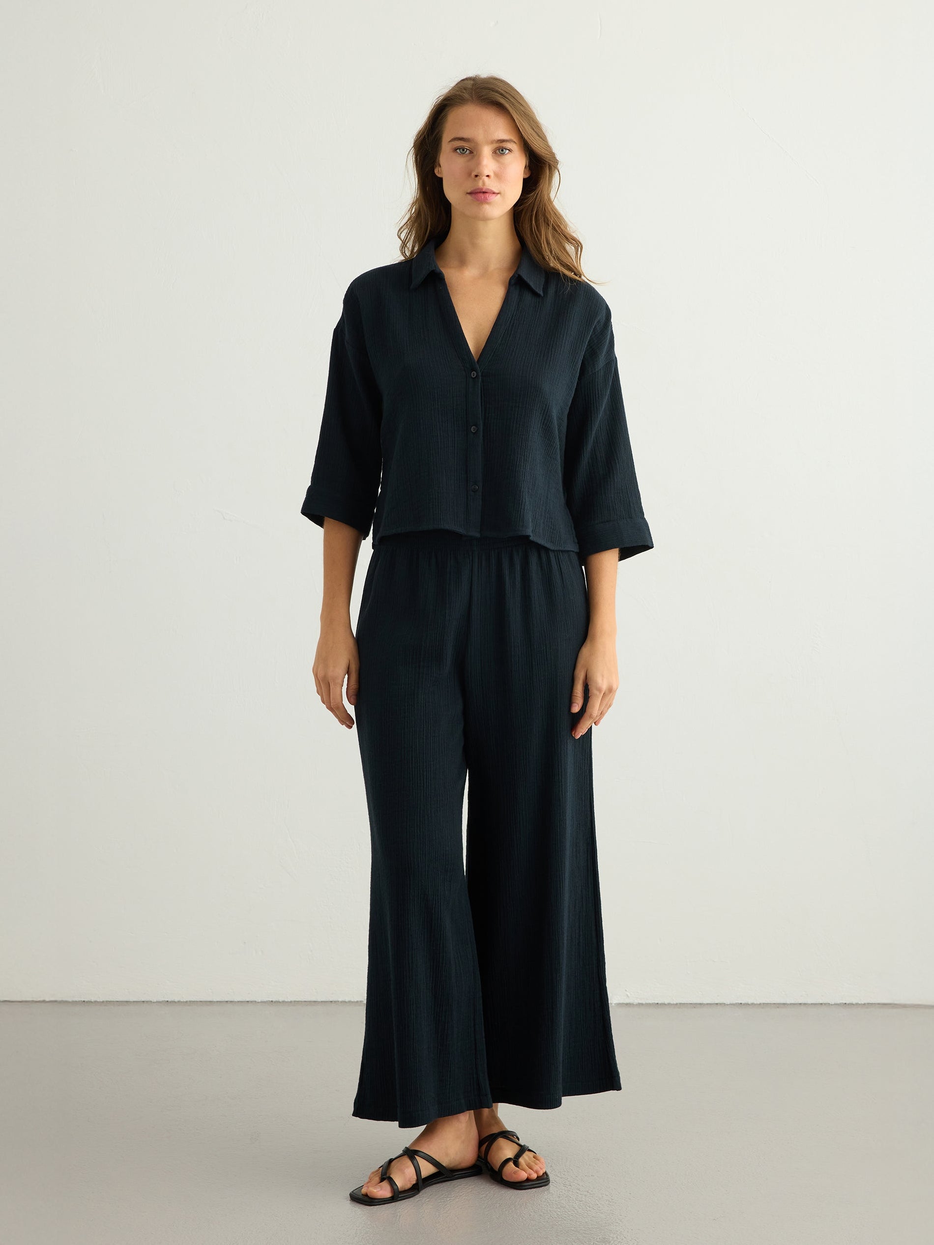 Aura Palazzo Pants - Black