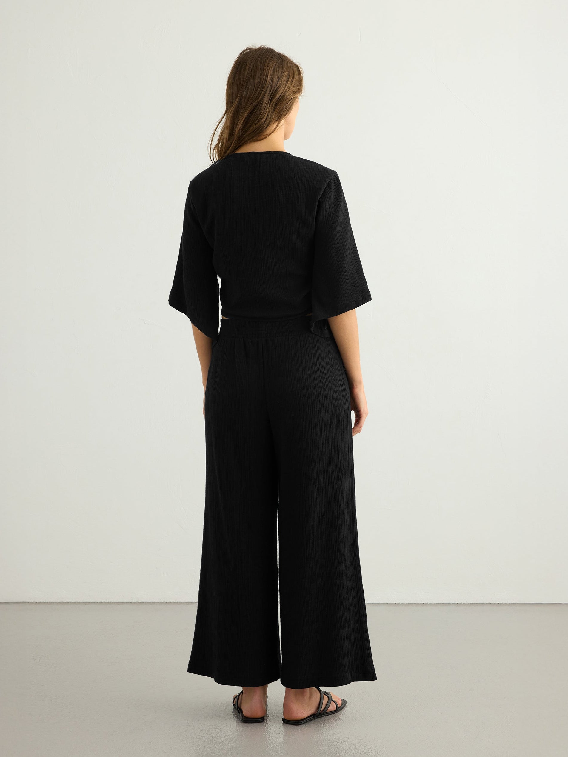 Aura Wrap Top - Black