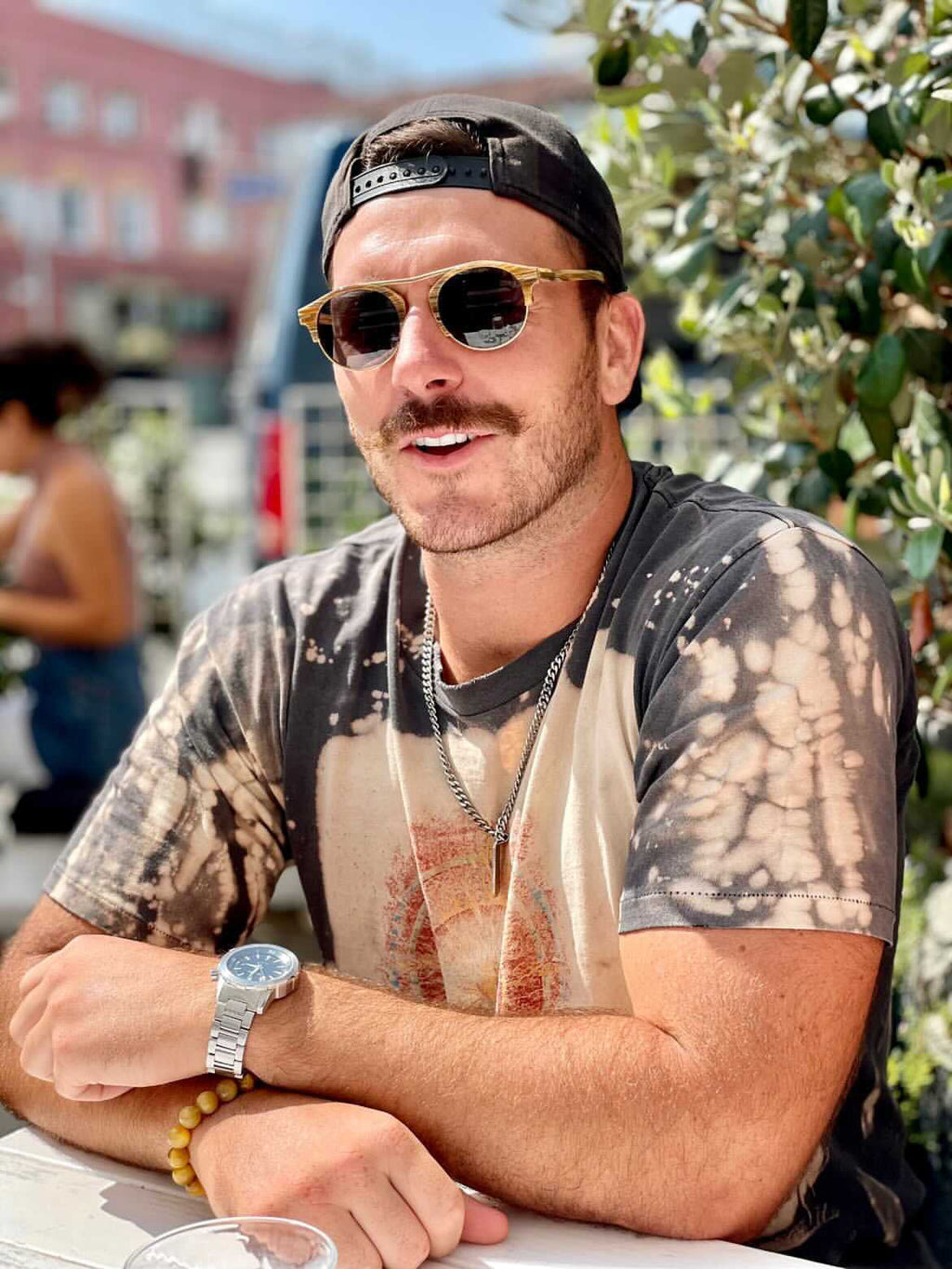 Bisous Sunglasses The Blondes Beach Blonde Gold