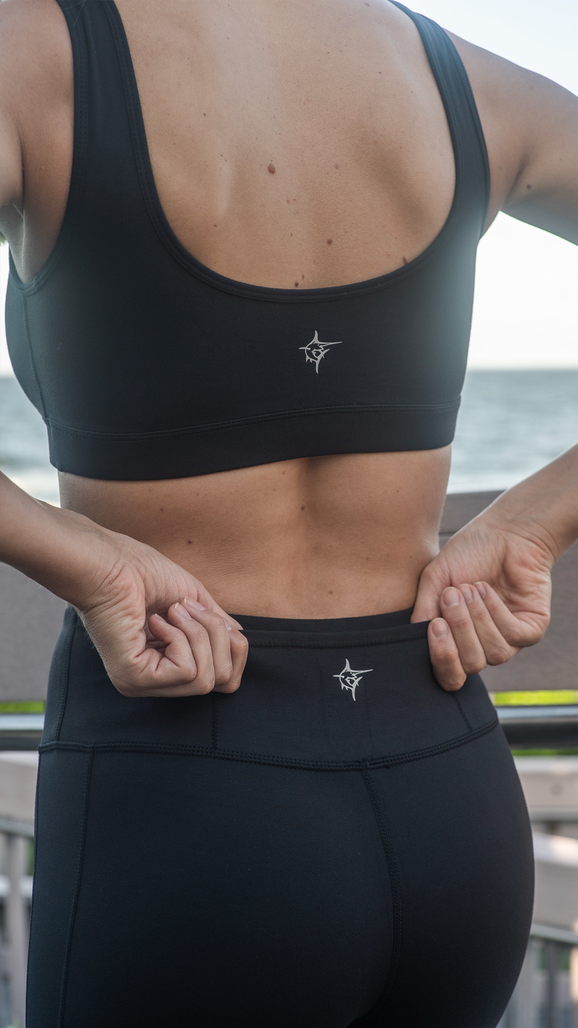 White Water Hydroflex Cut Out Leggings, Black
