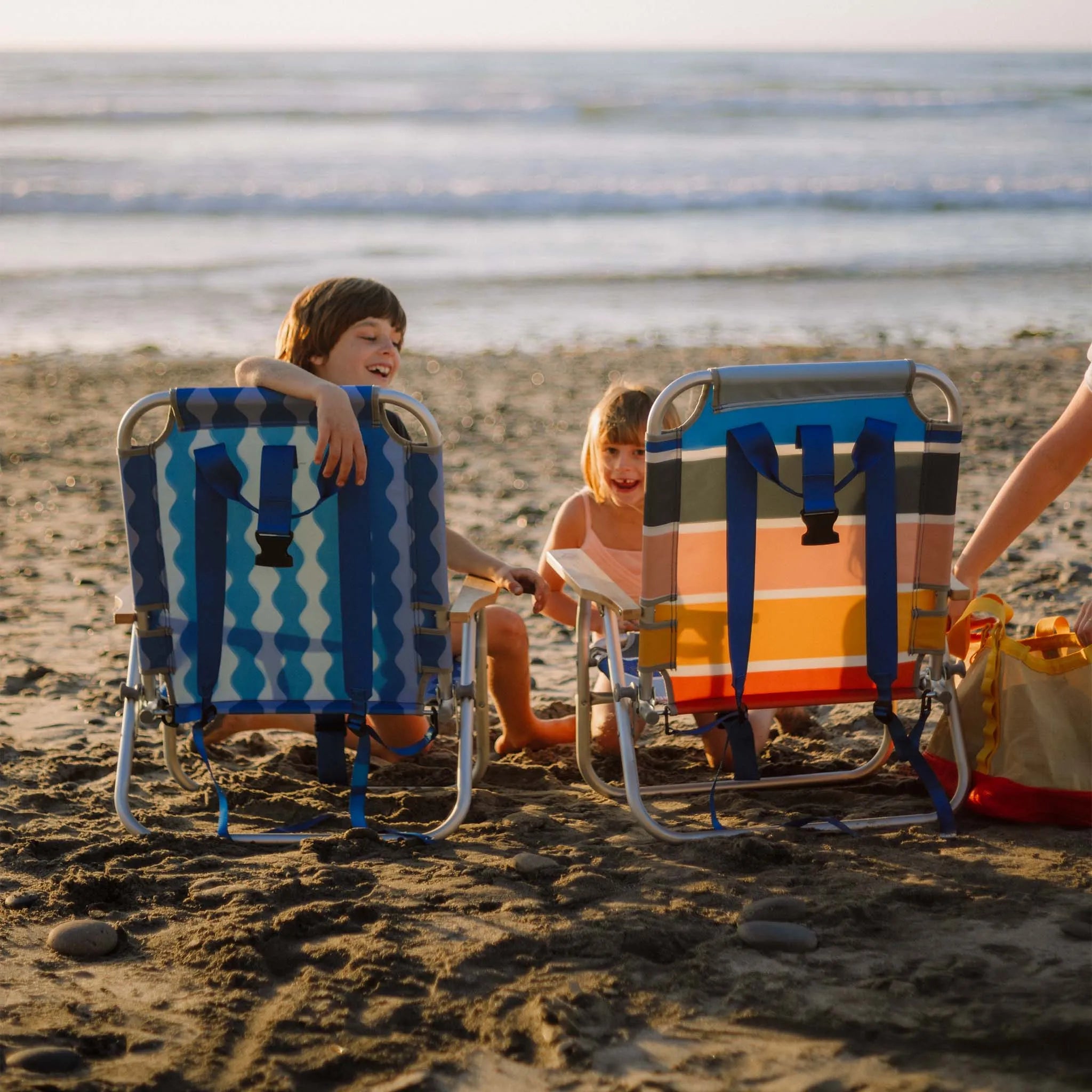 Nomadix Easy Chair: Stripes Retro