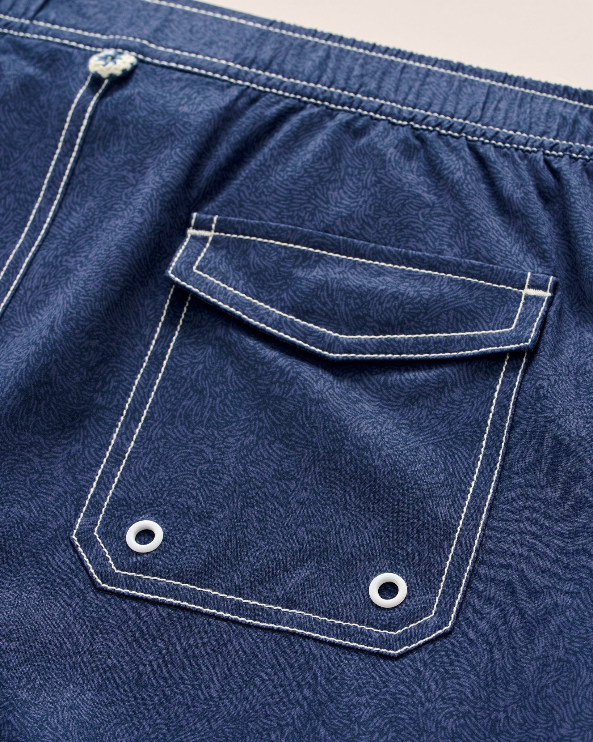 Johnnie-O Boys (8-16) - Half Elastic Jr. Surf Shorts