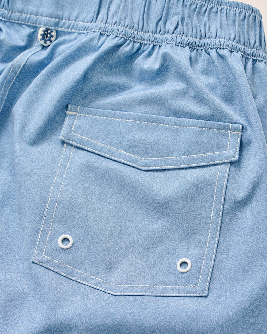 Johnnie-O The Half Elastic 7" Surf Shorts
