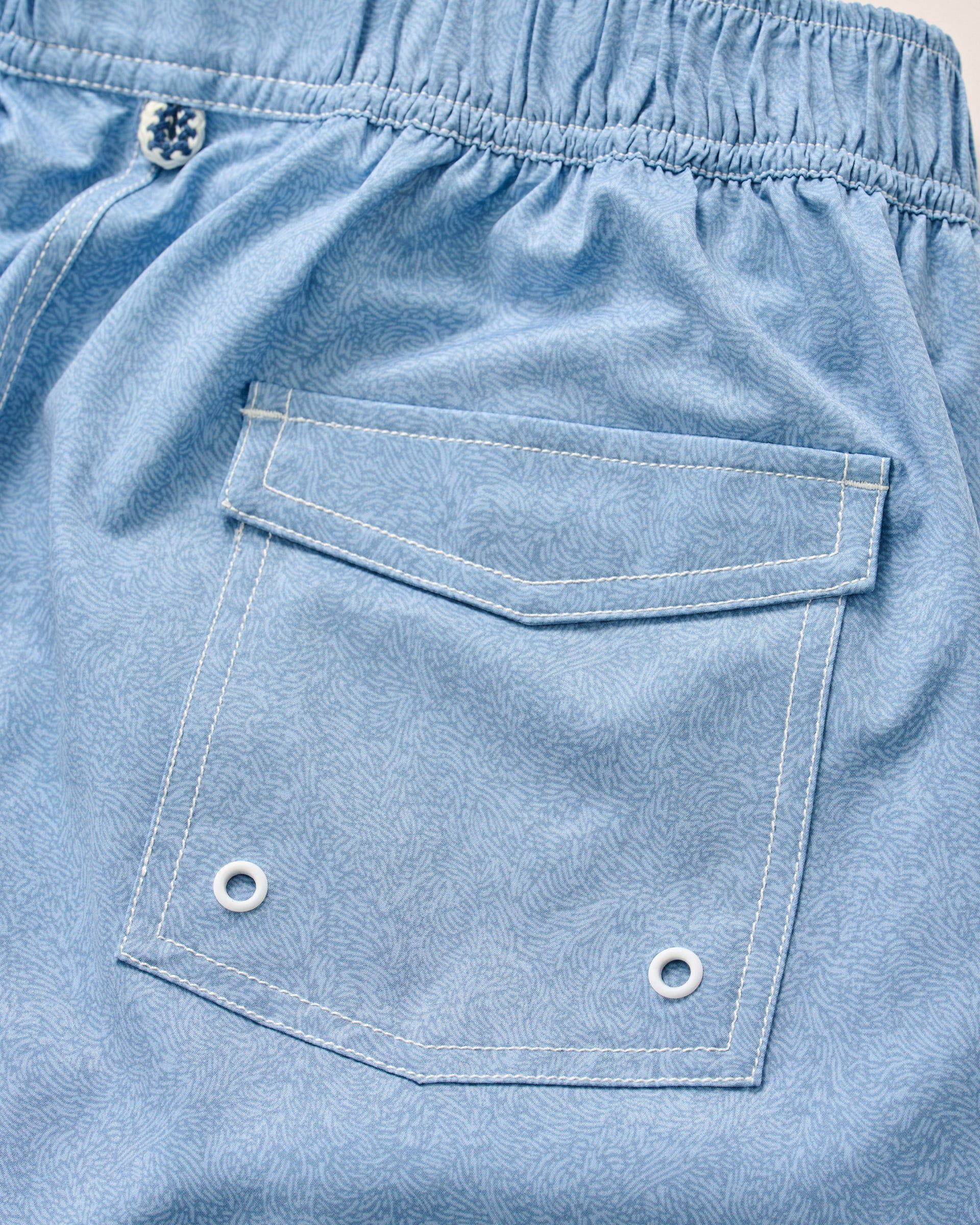 Johnnie-O The Half Elastic 7" Surf Shorts
