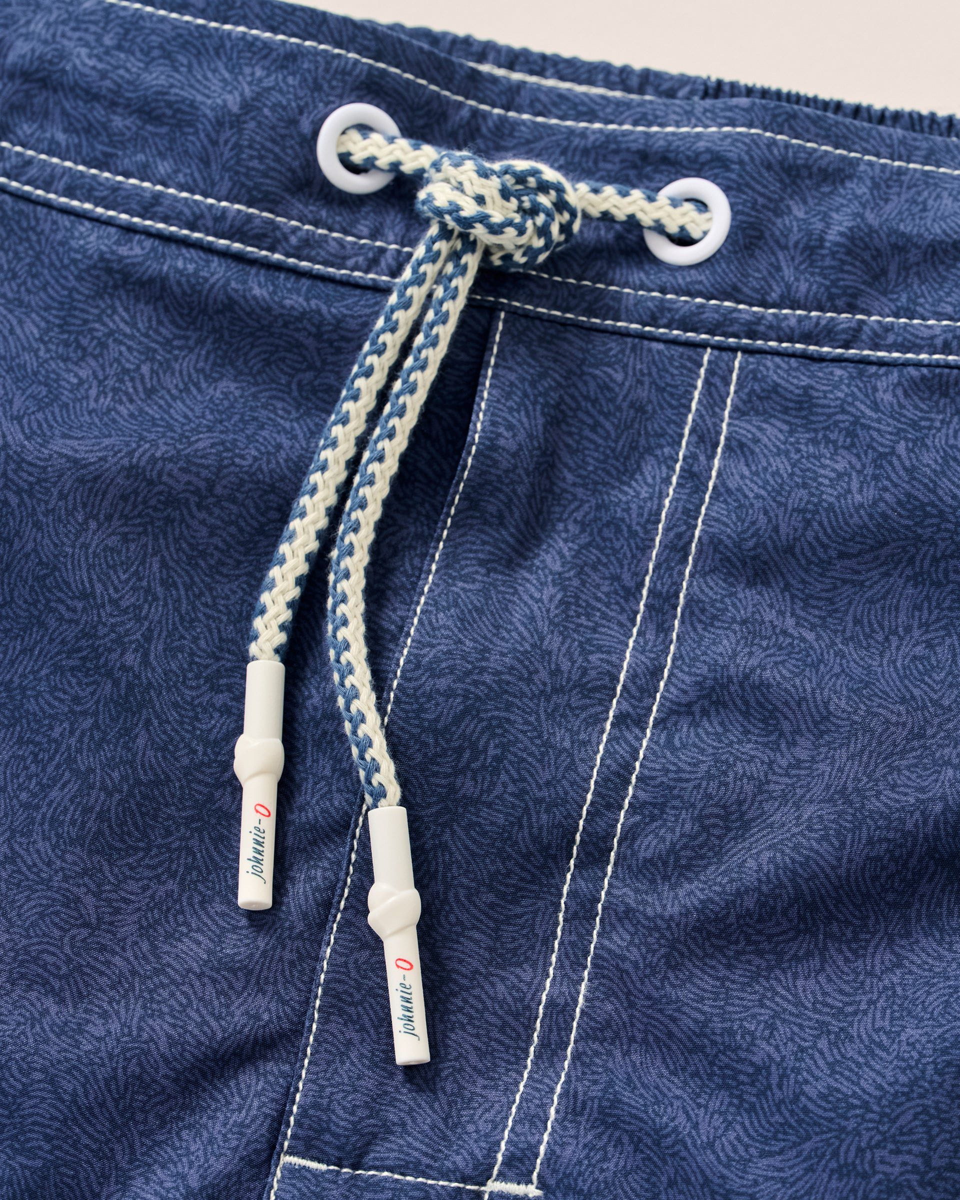 Johnnie-O The Half Elastic 7" Surf Shorts