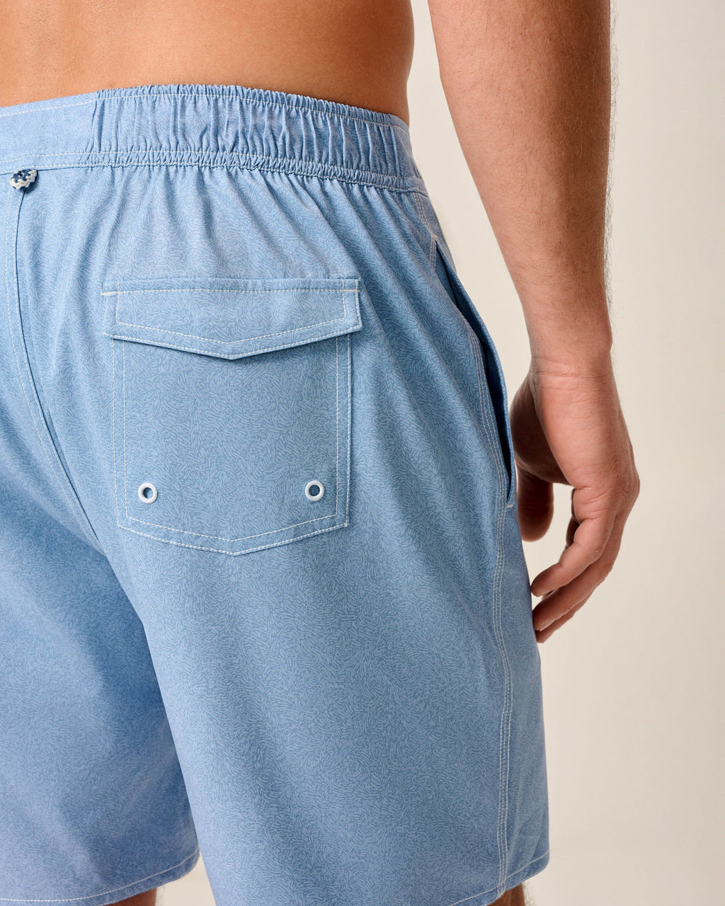Johnnie-O The Half Elastic 7" Surf Shorts